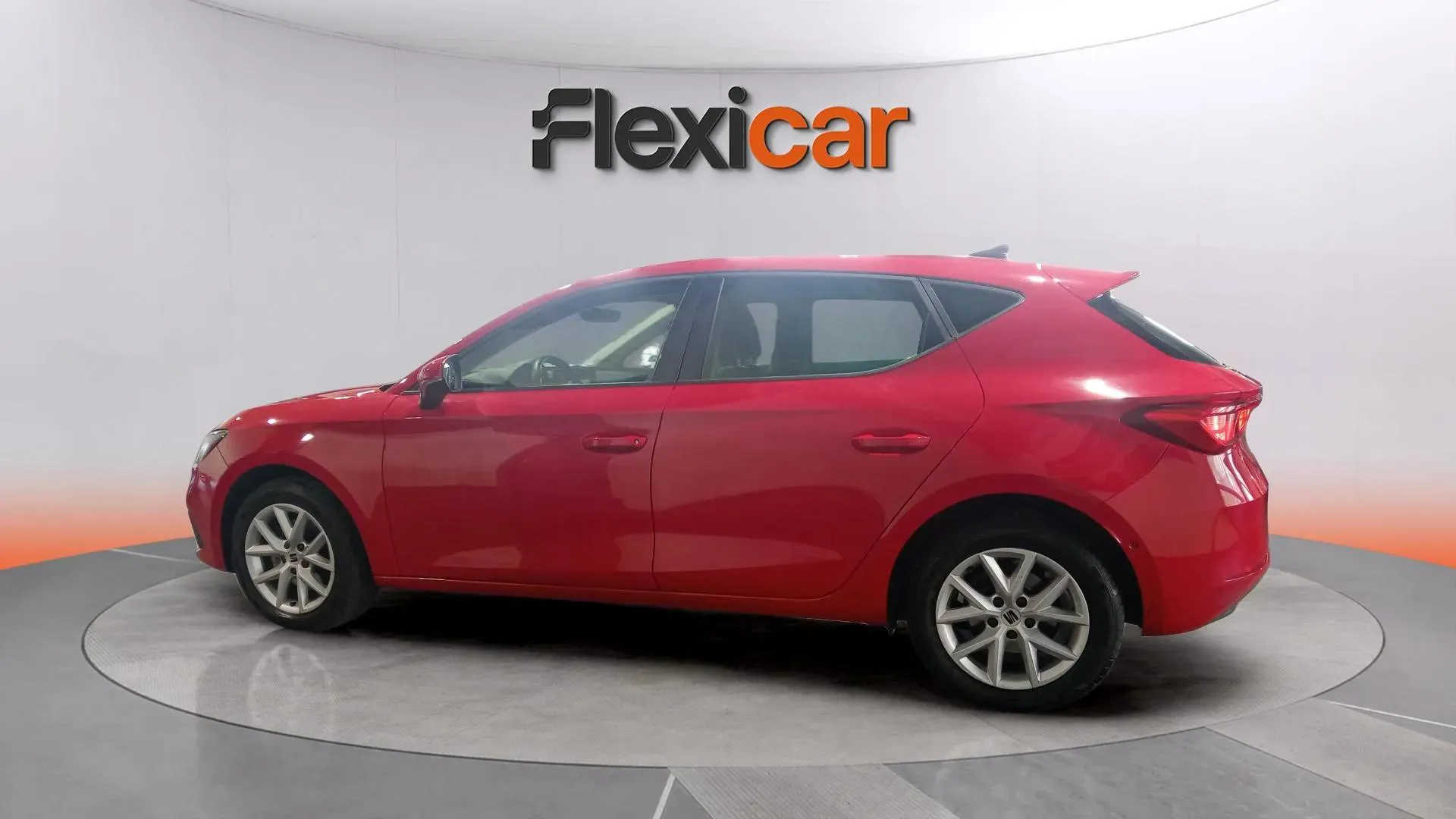 SEAT León 1.0 eTSI DSG-7 Style XL - foto 6