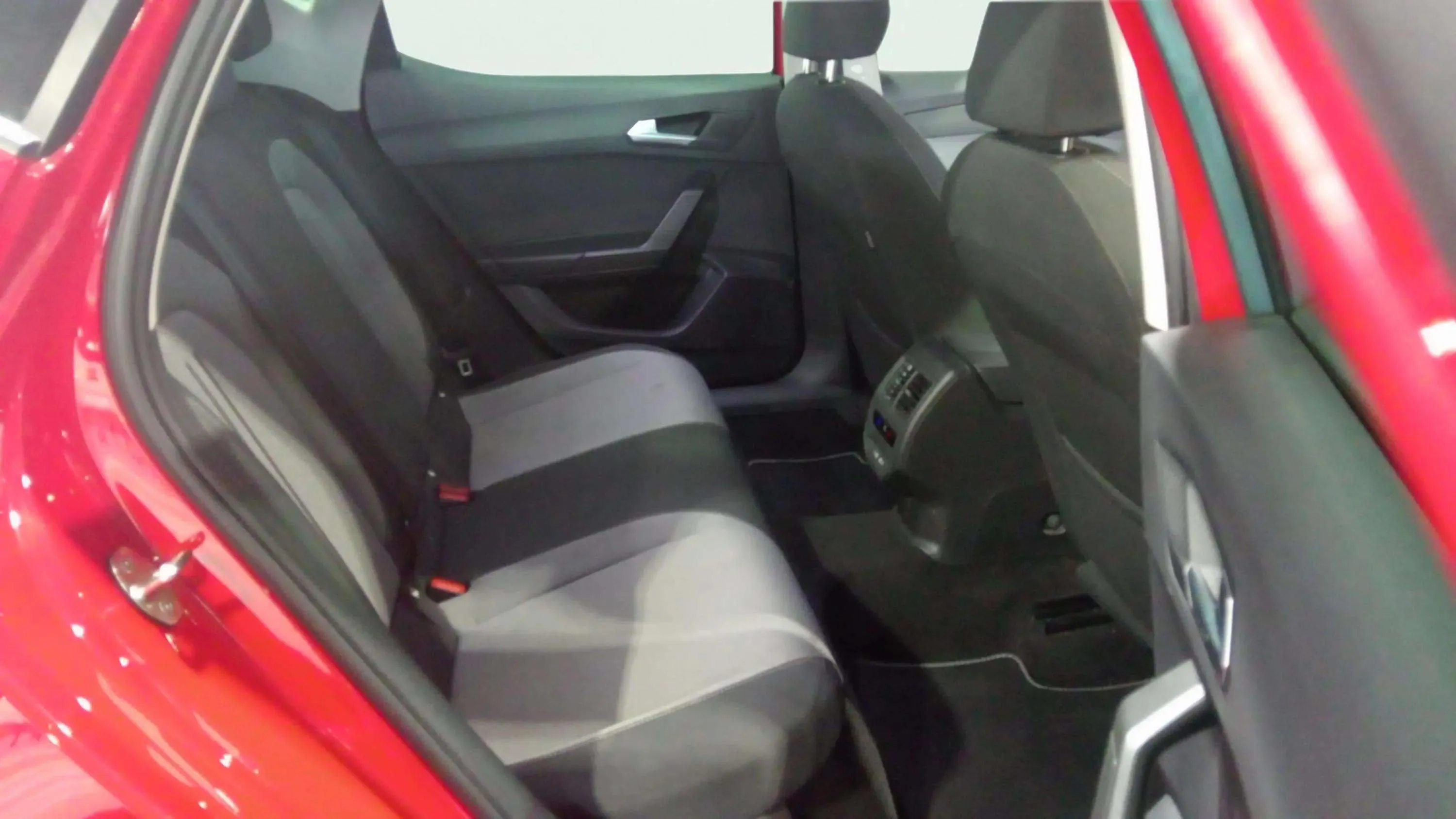SEAT León 1.0 eTSI DSG-7 Style XL - foto 20