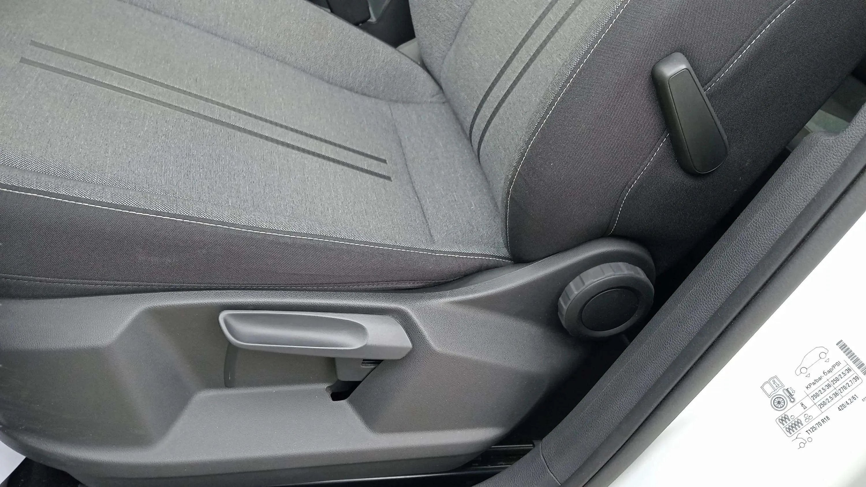 SEAT Ateca 1.5 TSI DSG Style - foto 22