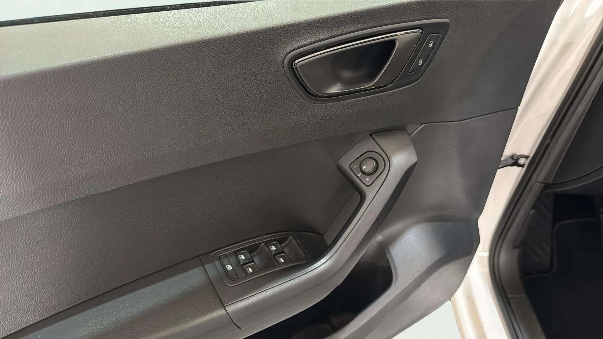 SEAT Ateca 1.0 TSI Reference - foto 17