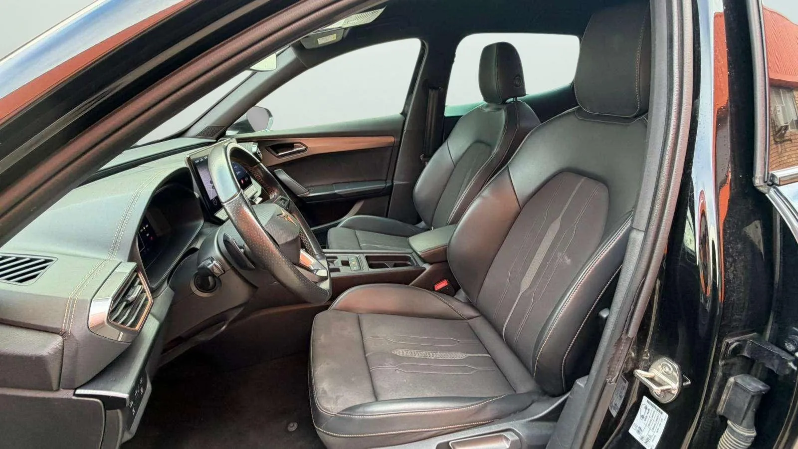Cupra Formentor 1.5 TSI DSG - foto 19