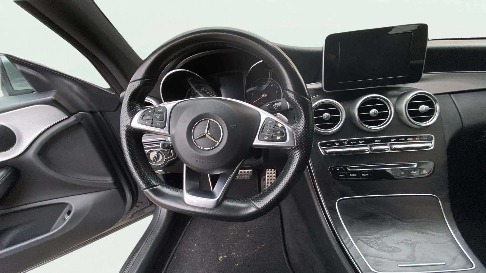 Mercedes-Benz Clase C C Coupé 220 d - foto 25