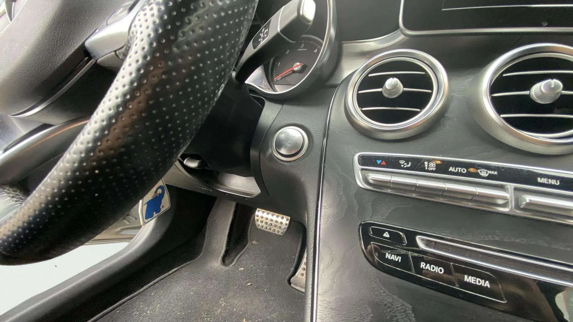 Mercedes-Benz Clase C C Coupé 220 d - foto 16