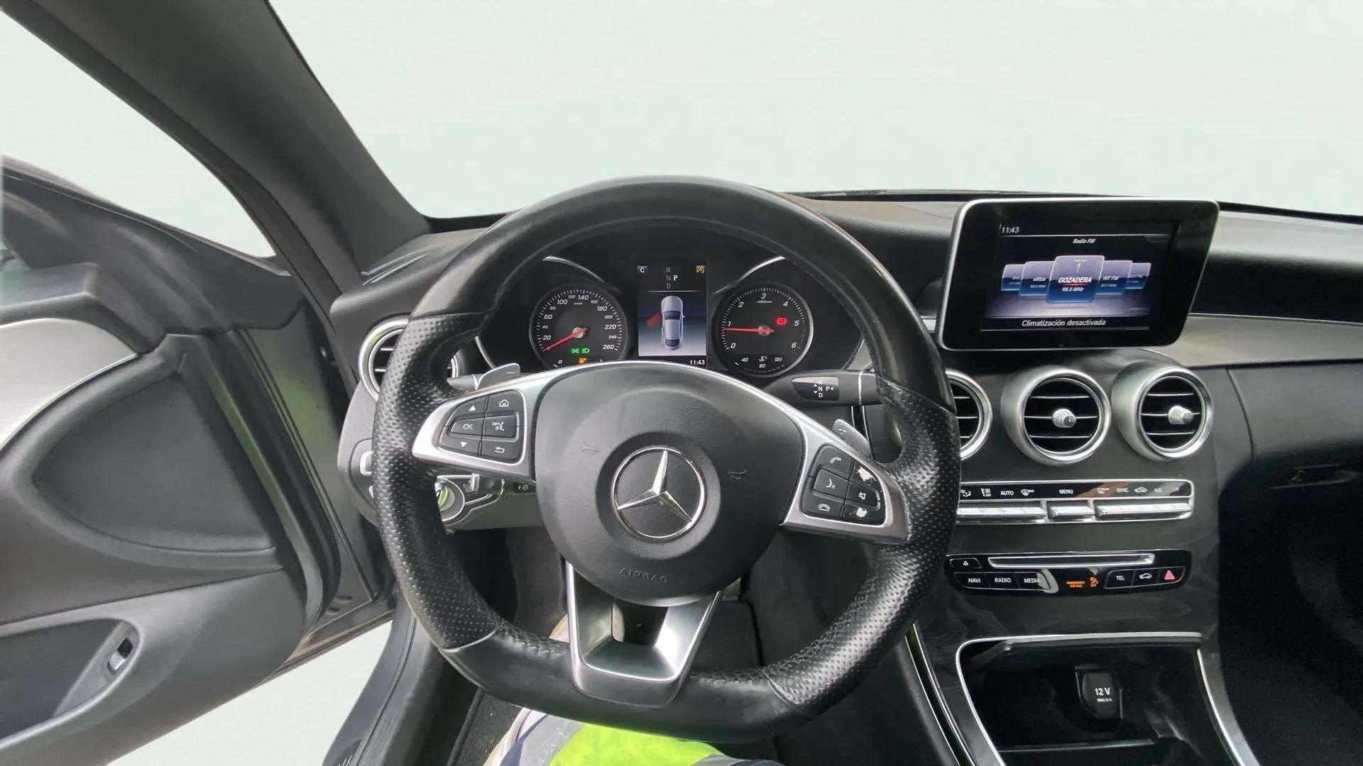 Mercedes-Benz Clase C C Coupé 220 d - foto 9
