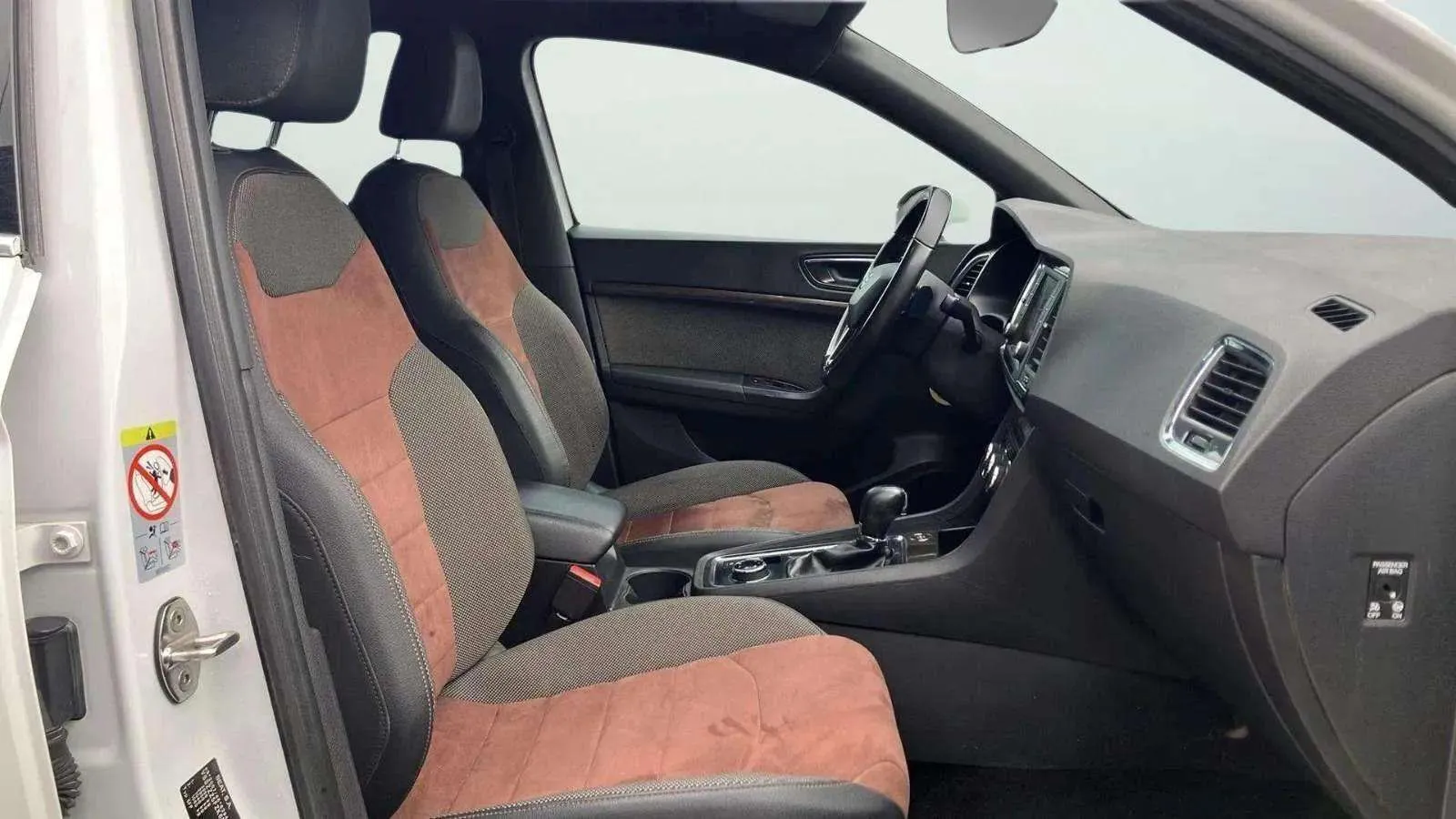 SEAT Ateca 1.5 TSI DSG Xcel Edit. - foto 19
