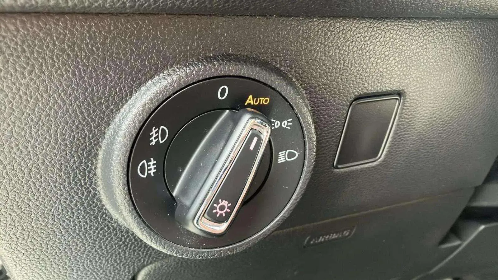 SEAT Ateca 1.5 TSI DSG Xcel Edit. - foto 22