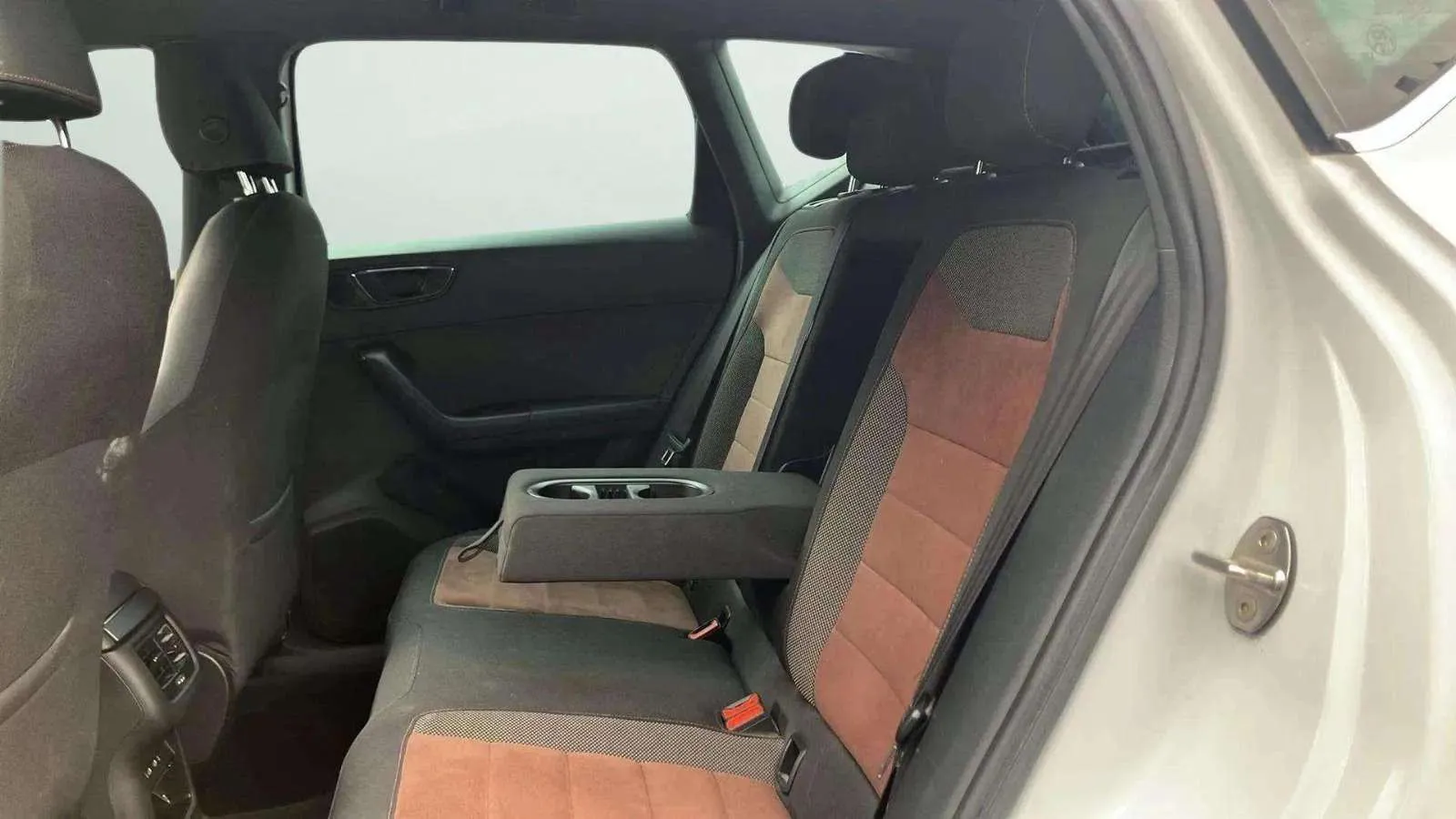 SEAT Ateca 1.5 TSI DSG Xcel Edit. - foto 20