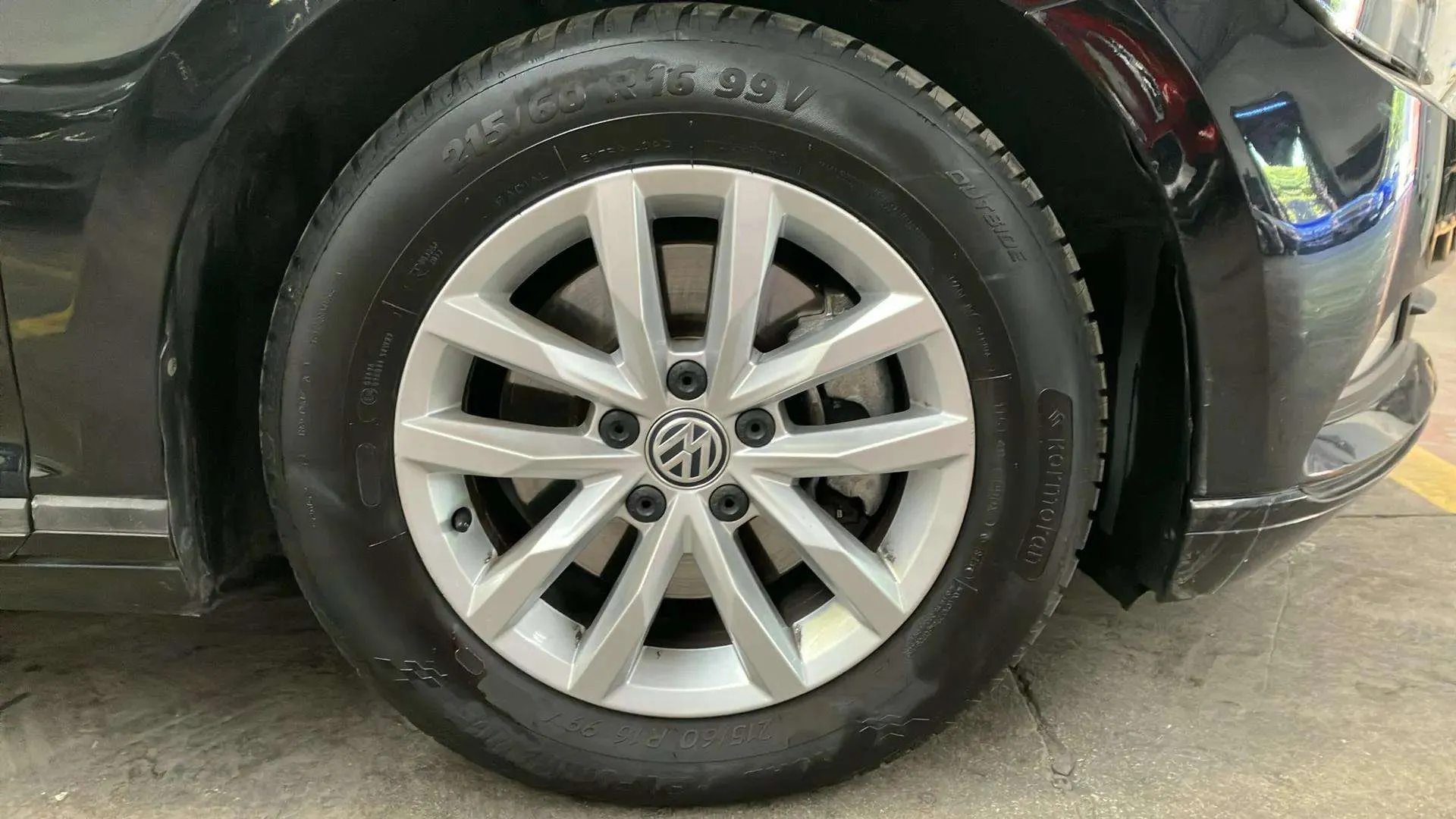 Volkswagen Passat Advance 1.6 TDI DSG Variant - foto 20