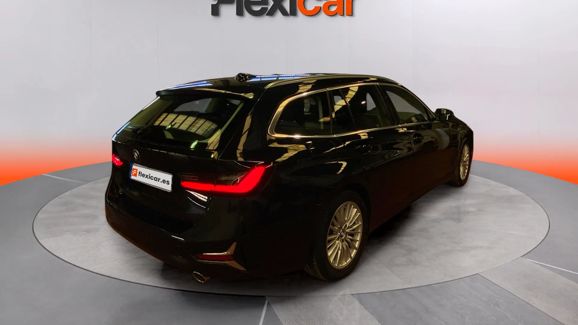 BMW Serie 3 318d - foto 6
