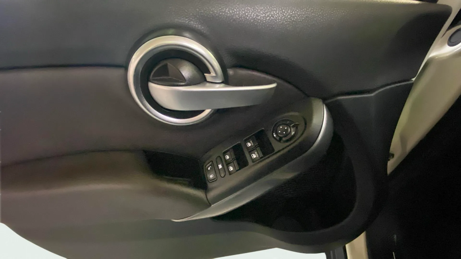 Fiat 500X S-Design 1.4 MAir 4x2 - foto 10
