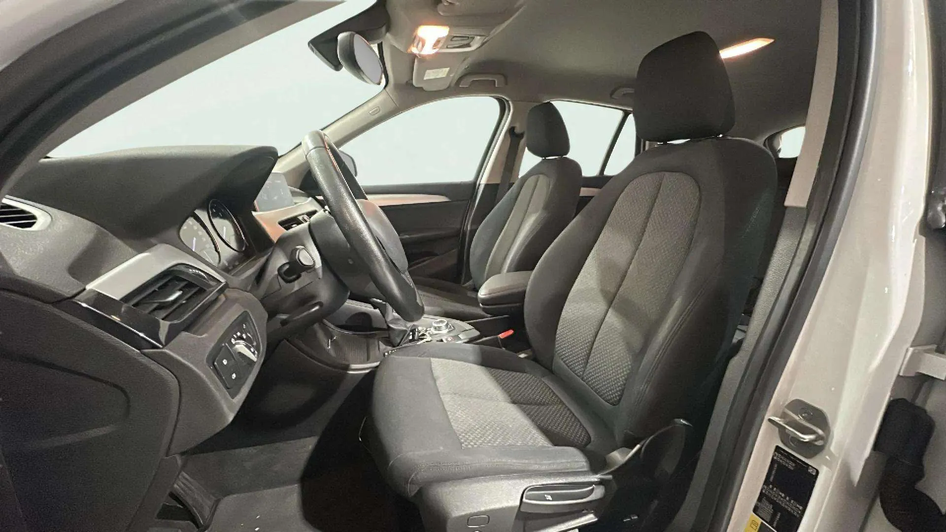 BMW X1 xDrive25e - foto 11
