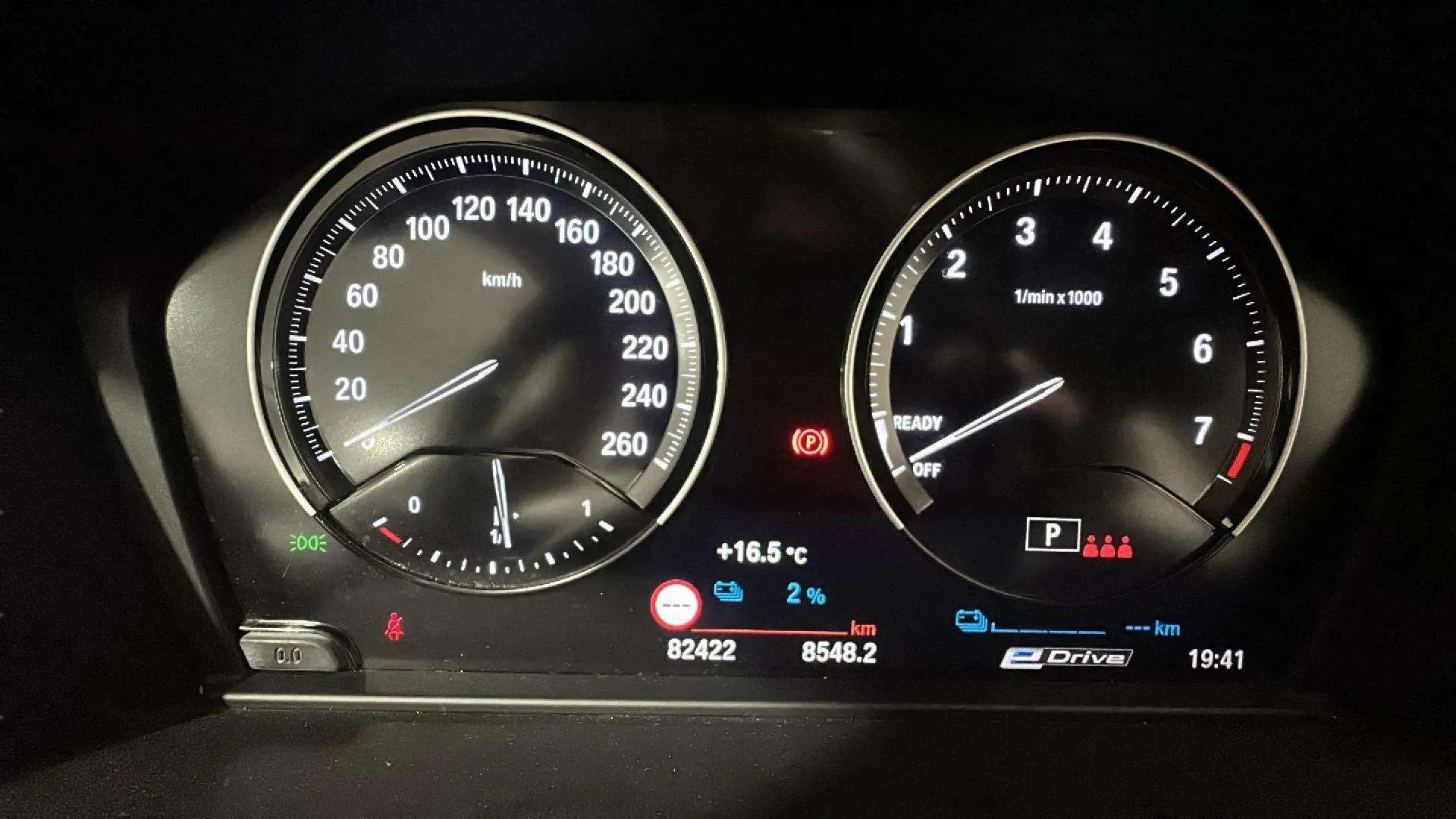 BMW X1 xDrive25e - foto 9