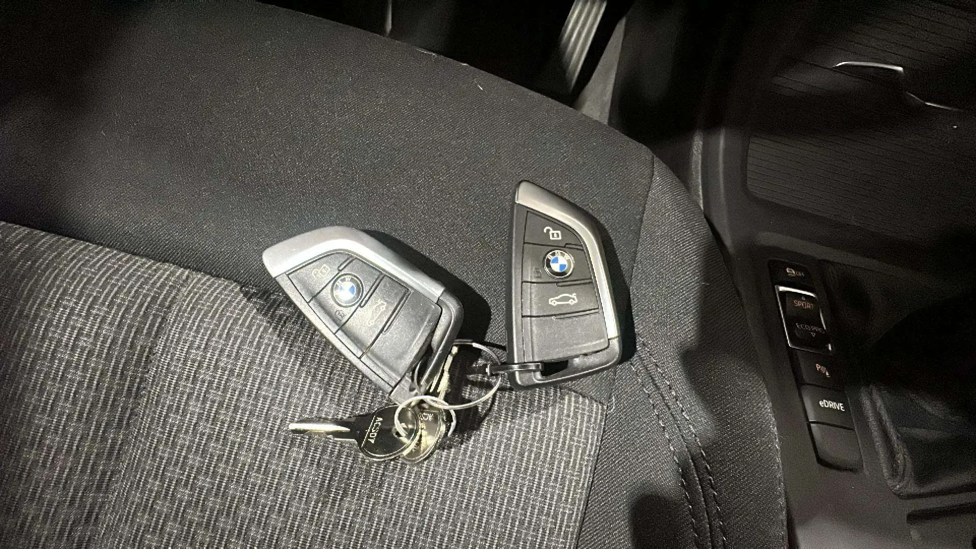 BMW X1 xDrive25e - foto 15