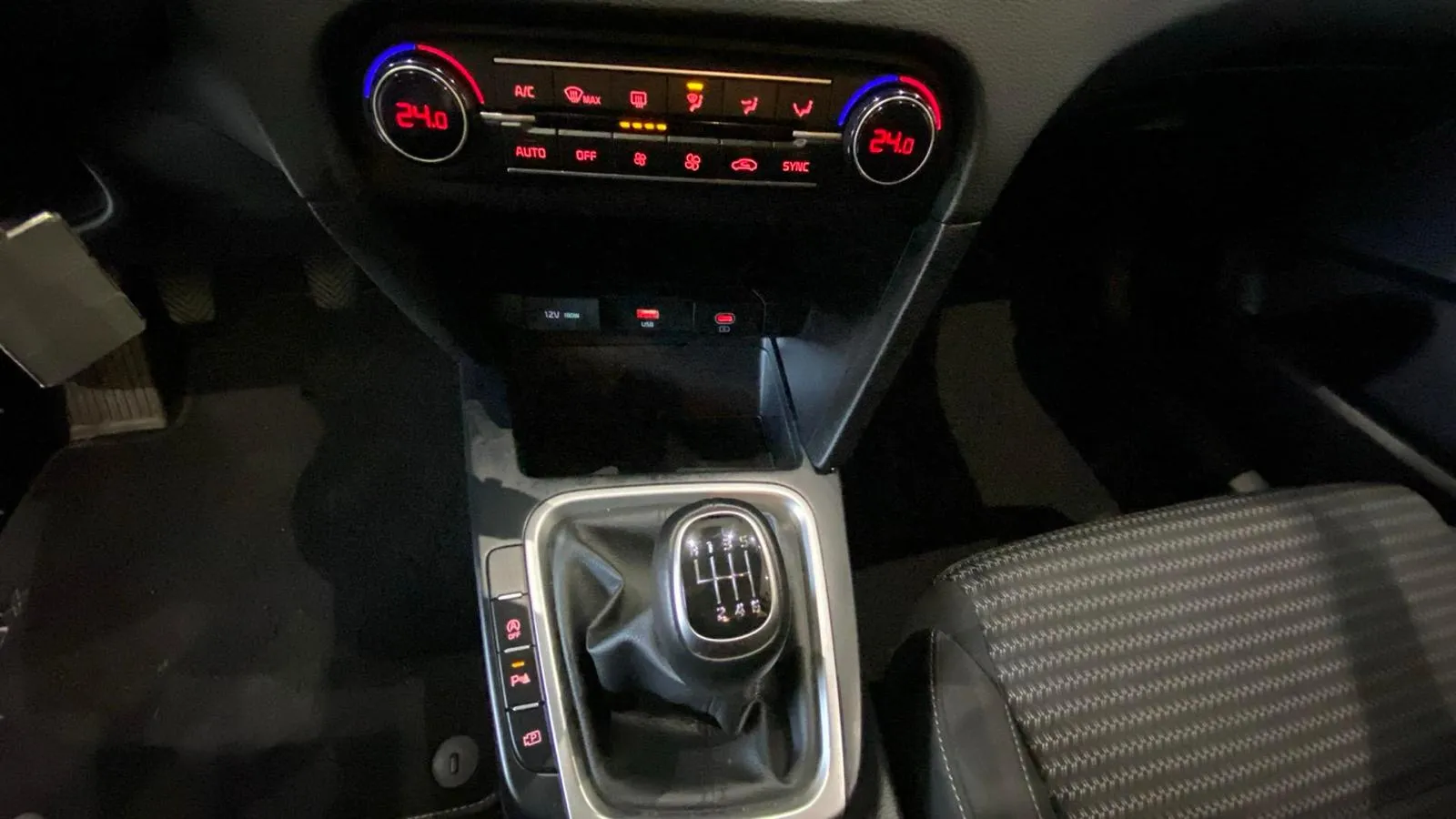 Kia XCeed 1.0 T-GDi Drive - foto 14