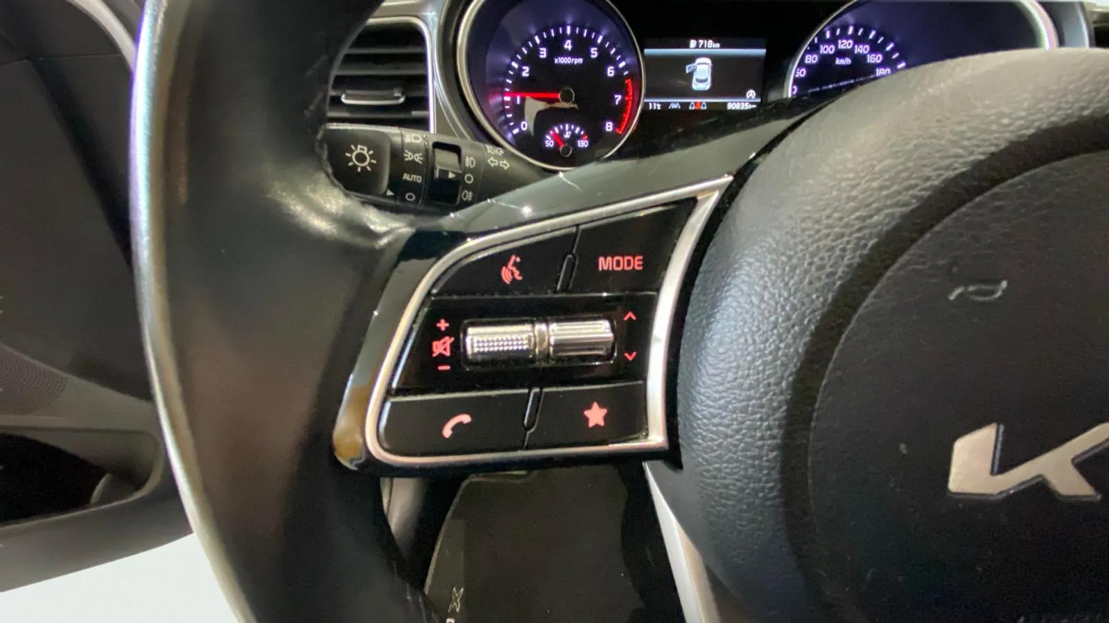 Kia XCeed 1.0 T-GDi Drive - foto 19