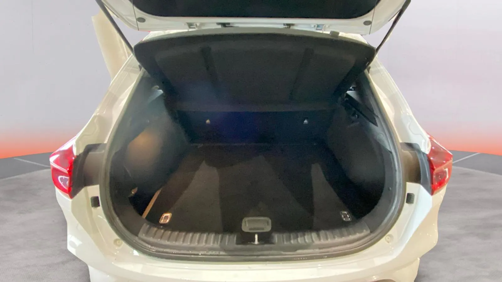 Kia XCeed 1.0 T-GDi Drive - foto 9