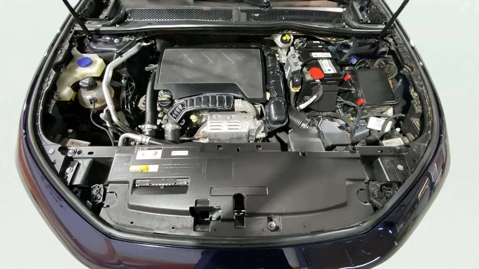 Peugeot 508 SW Allure Pack PureTech 130 EAT8 - foto 25