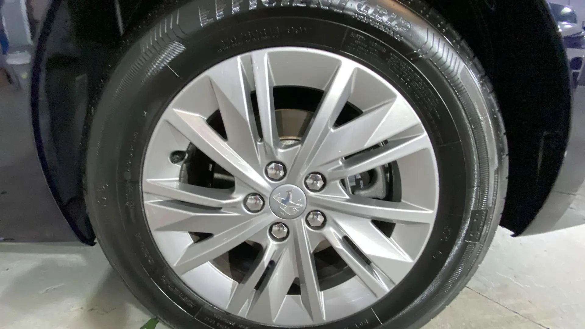 Peugeot 508 SW Allure Pack PureTech 130 EAT8 - foto 24