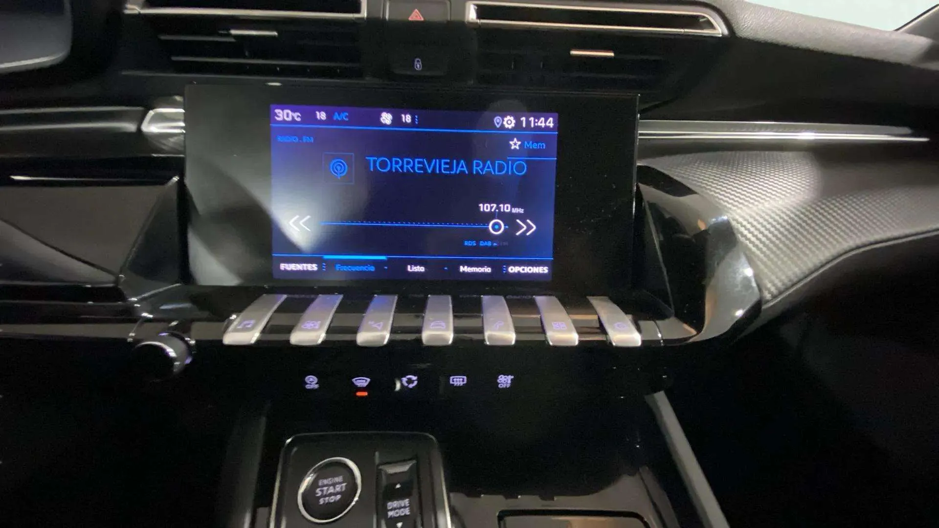 Peugeot 508 SW Allure Pack PureTech 130 EAT8 - foto 8
