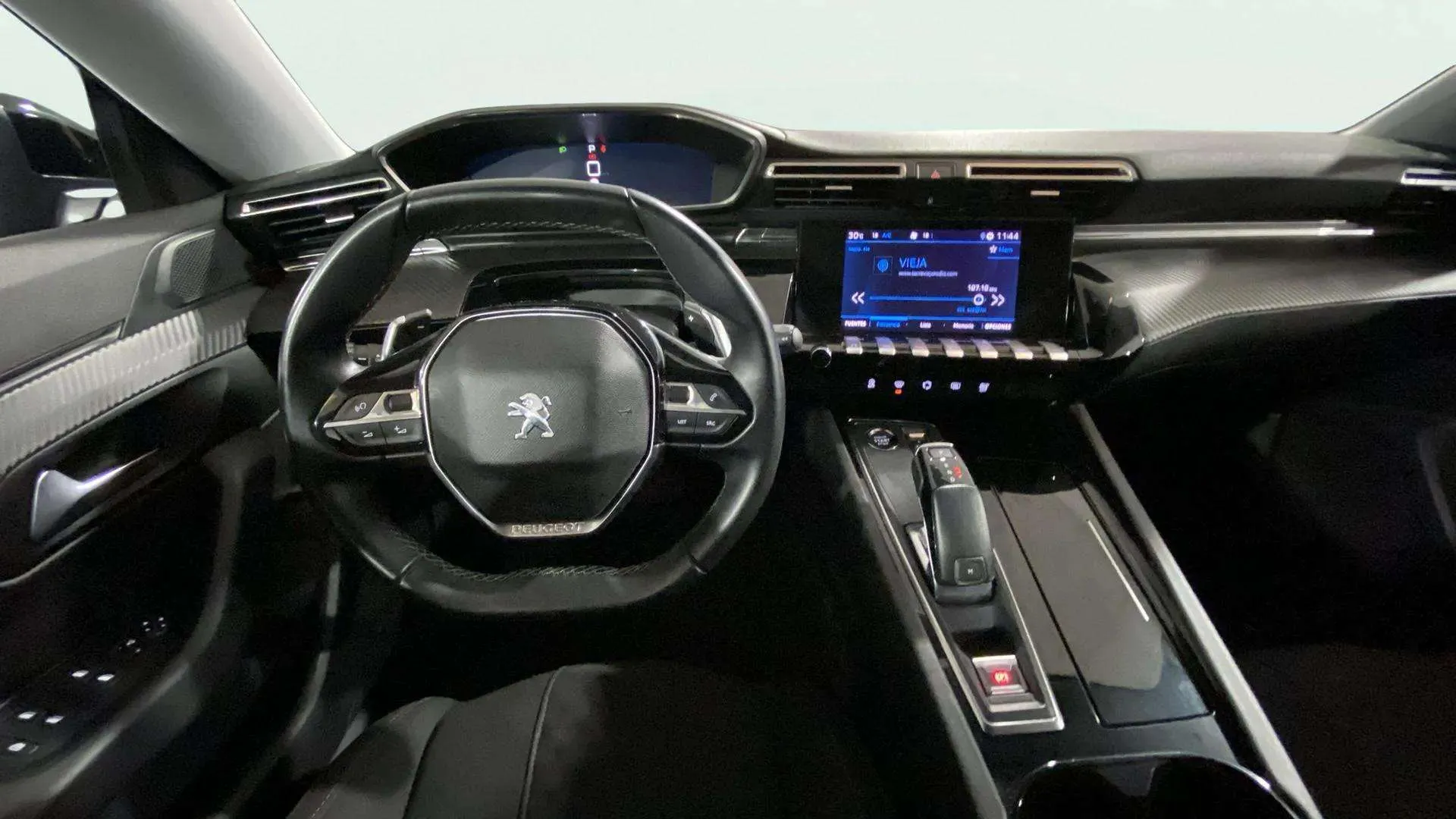 Peugeot 508 SW Allure Pack PureTech 130 EAT8 - foto 10