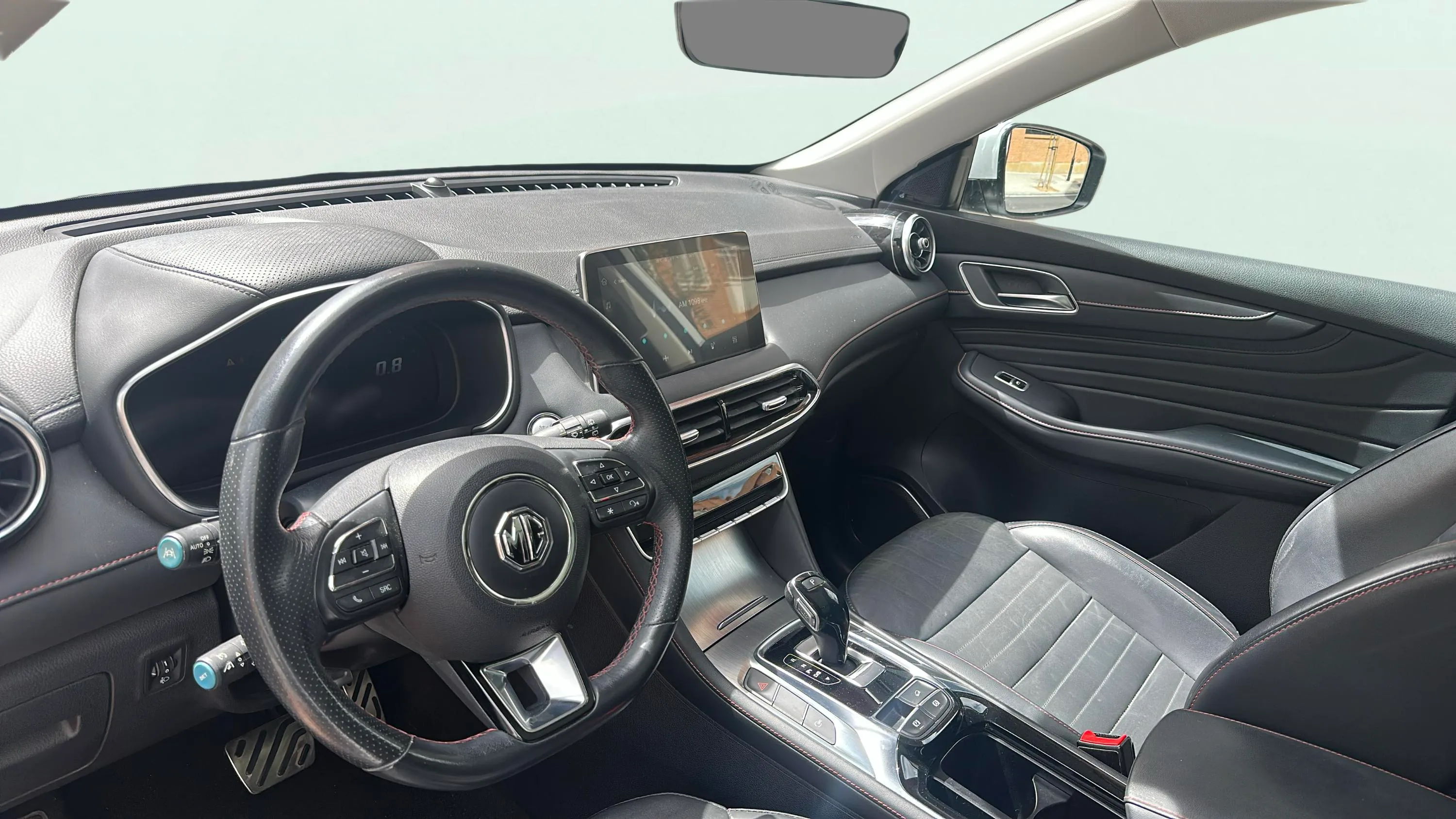 MG HS 1.5 Turbo GDI Luxury DCT - foto 13