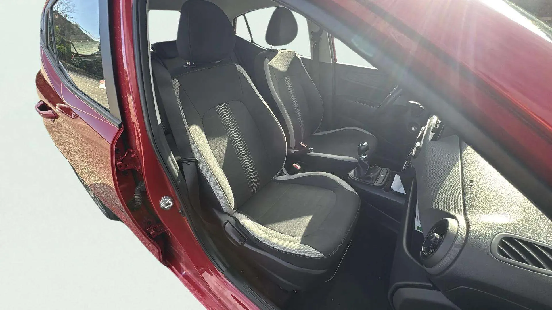 Hyundai i10 1.0 Klass - foto 10