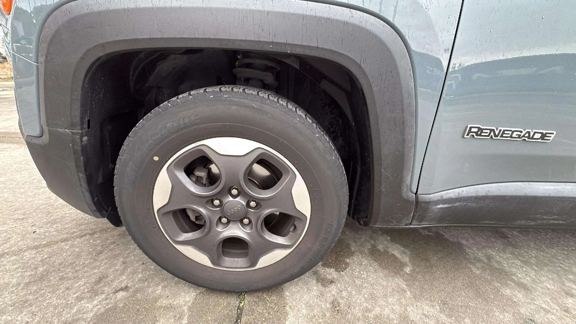 Jeep Renegade 1.6 Mjet Longitude 4x2 E6 - foto 24