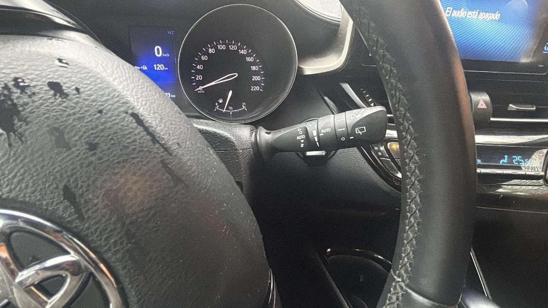 Toyota C-HR 1.8 125H Active - foto 25