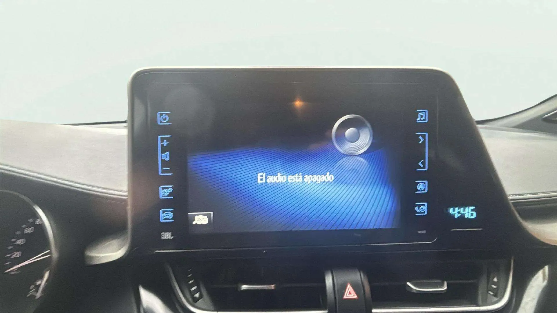 Toyota C-HR 1.8 125H Active - foto 28