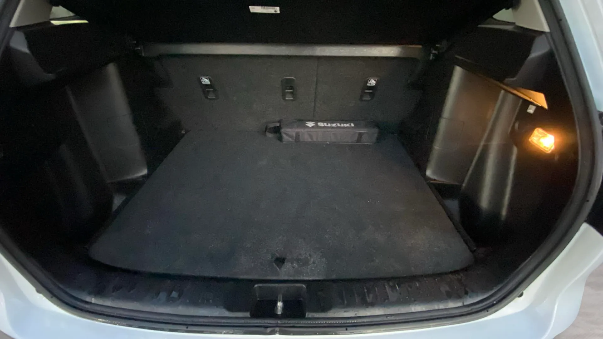 Suzuki Vitara 1.4 T GLE - foto 16