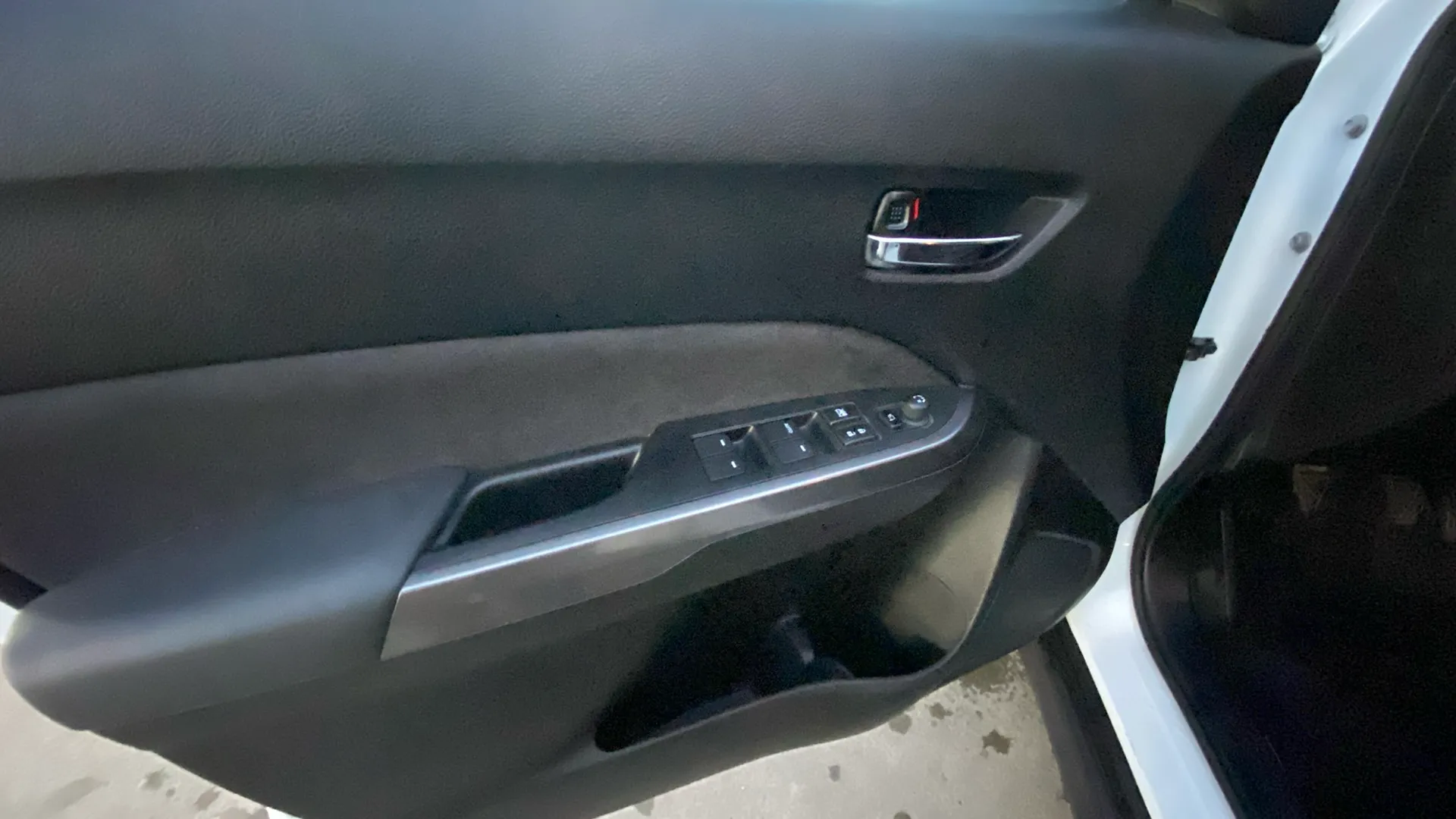 Suzuki Vitara 1.4 T GLE - foto 18