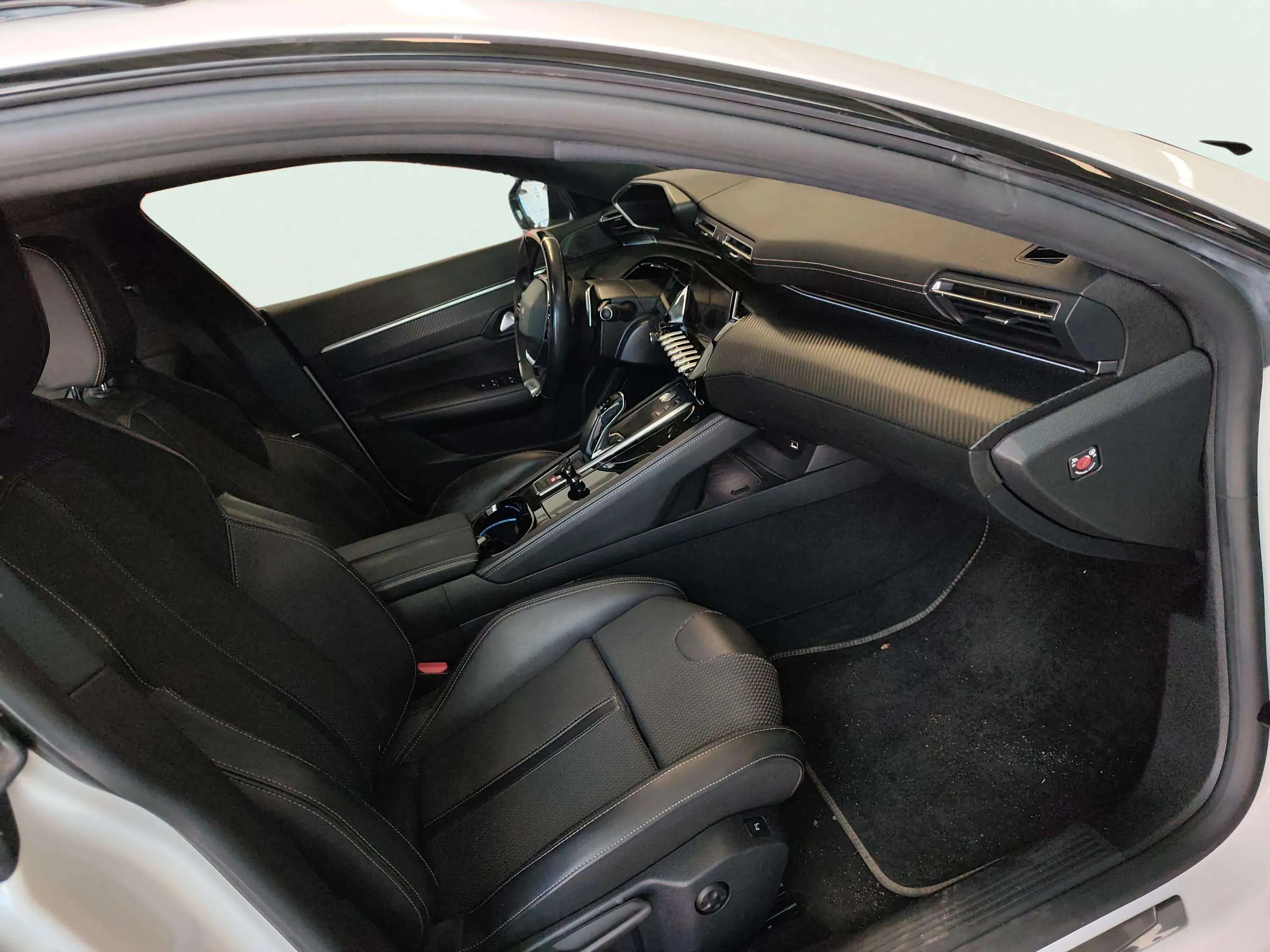 Peugeot 508 SW GT Line e-EAT8 - foto 15