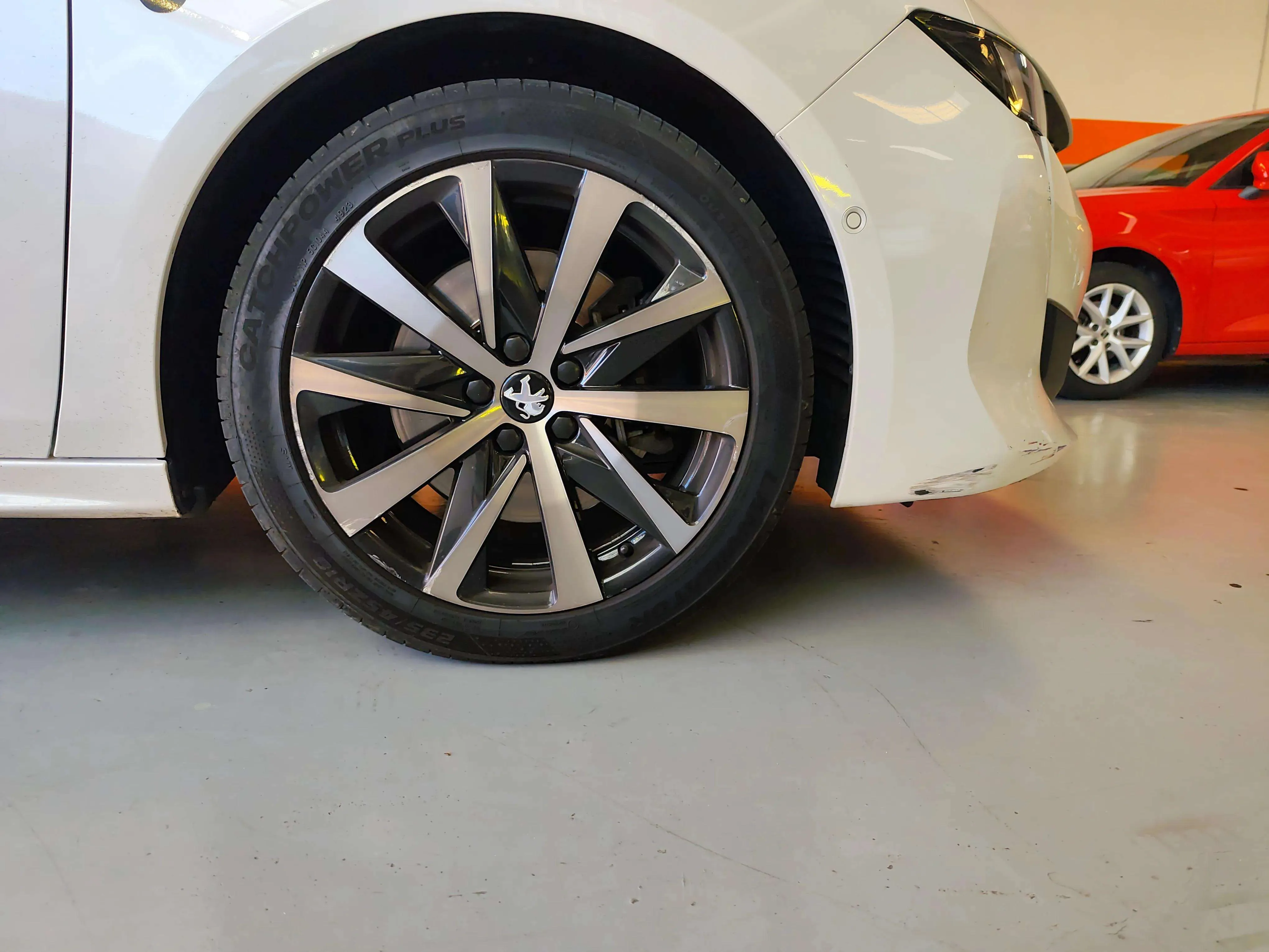 Peugeot 508 SW GT Line e-EAT8 - foto 6