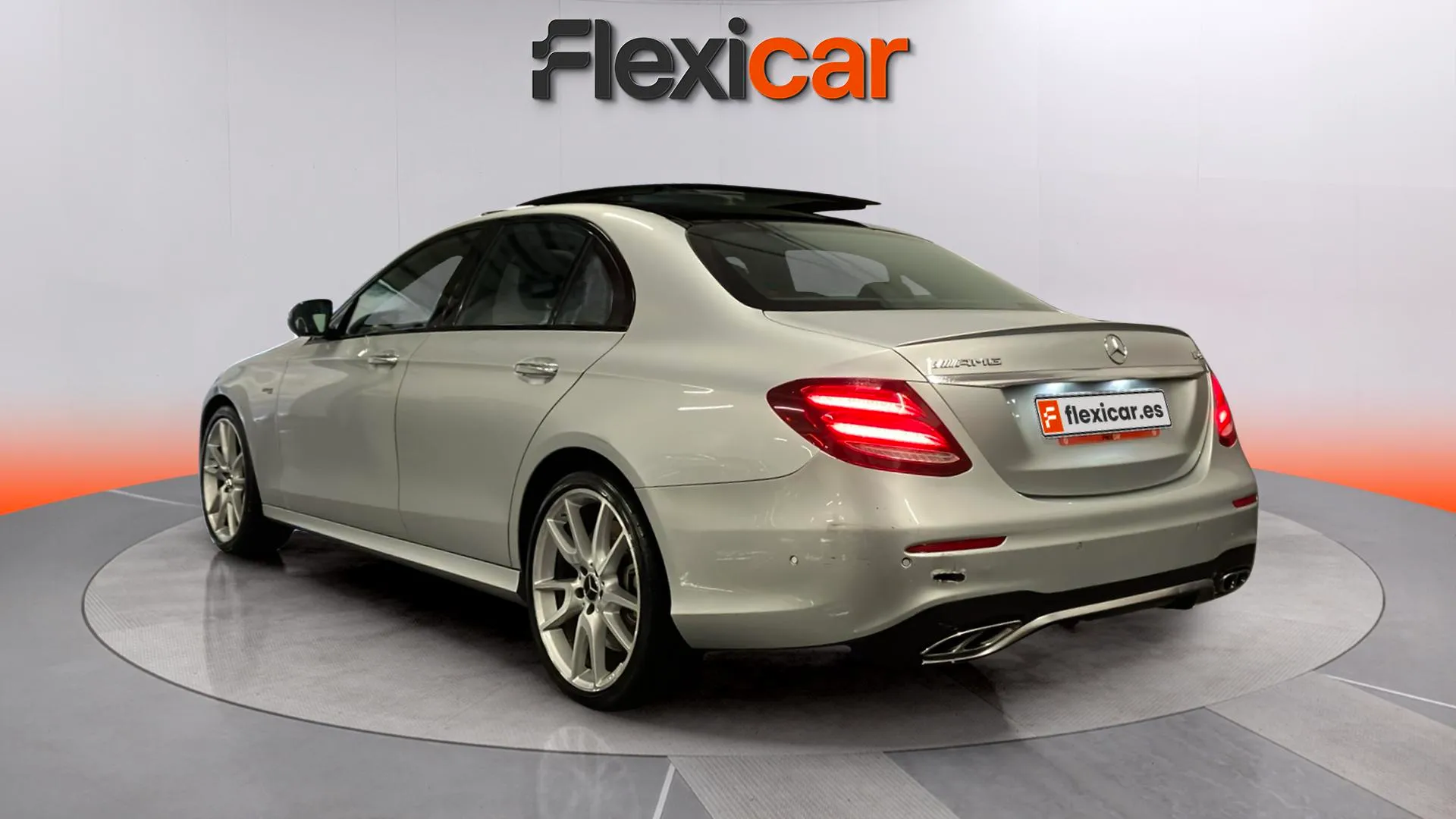 Mercedes-Benz Clase E Mercedes-AMG E 43 4MATIC - foto 8
