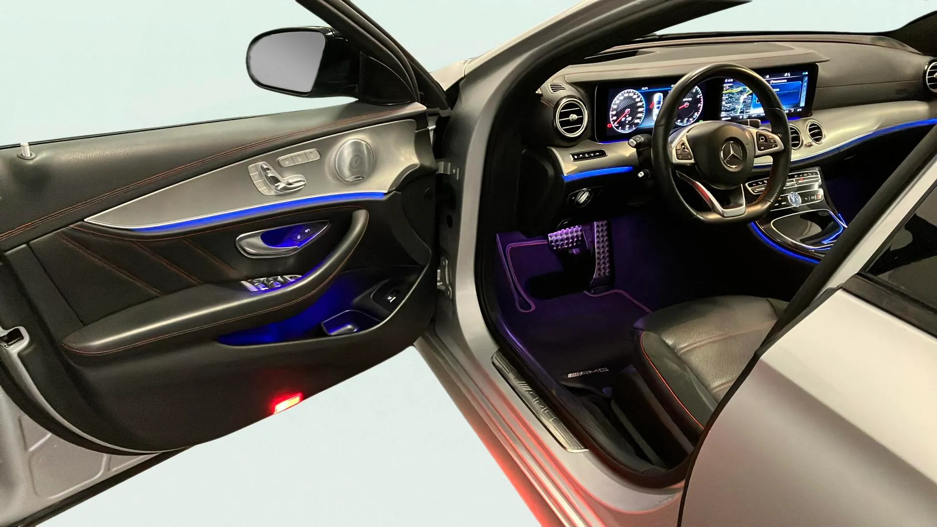 Mercedes-Benz Clase E Mercedes-AMG E 43 4MATIC - foto 15