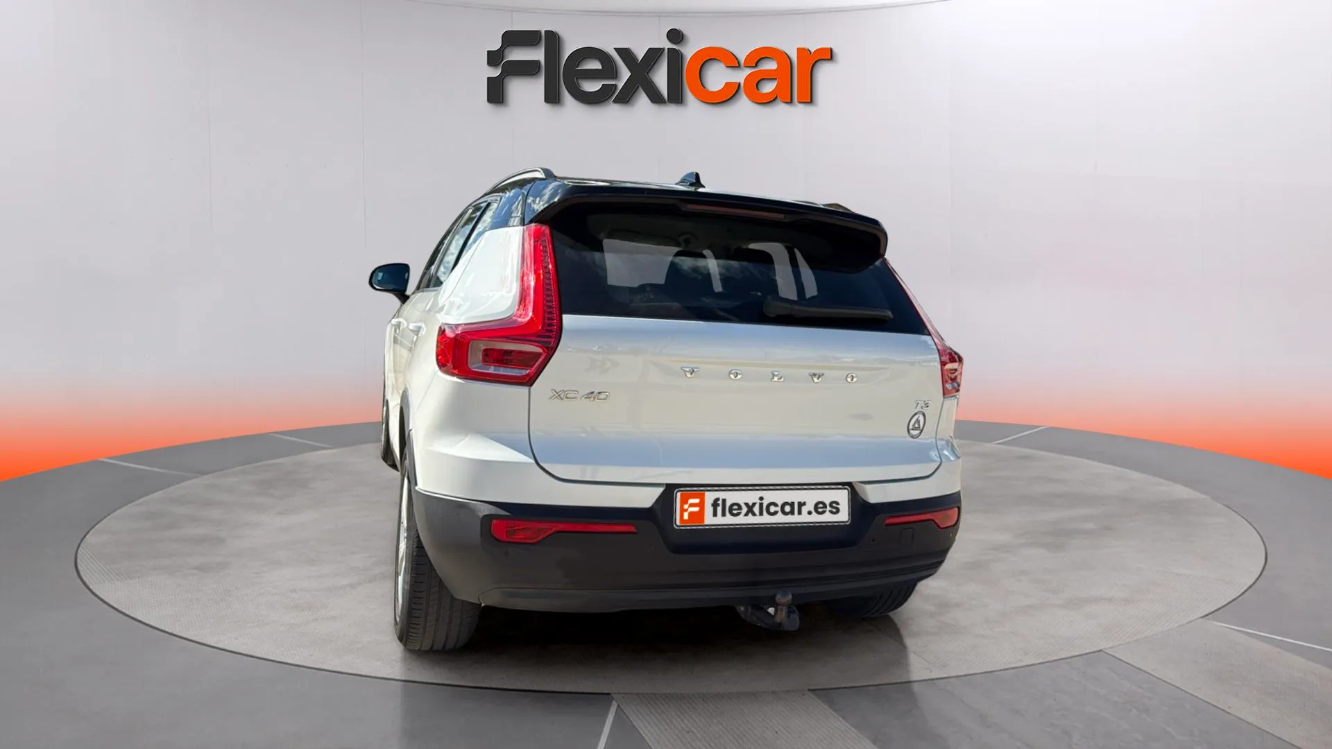 Volvo XC40 1.5 T3 Momentum - foto 8