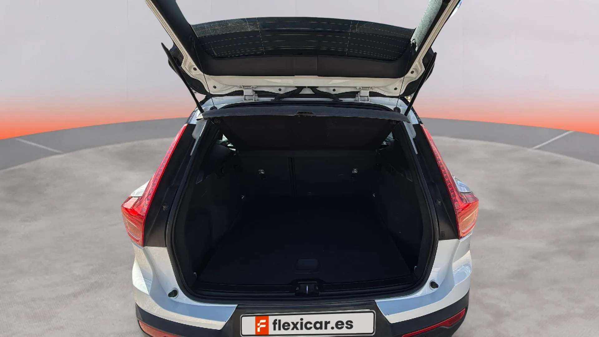 Volvo XC40 1.5 T3 Momentum - foto 16