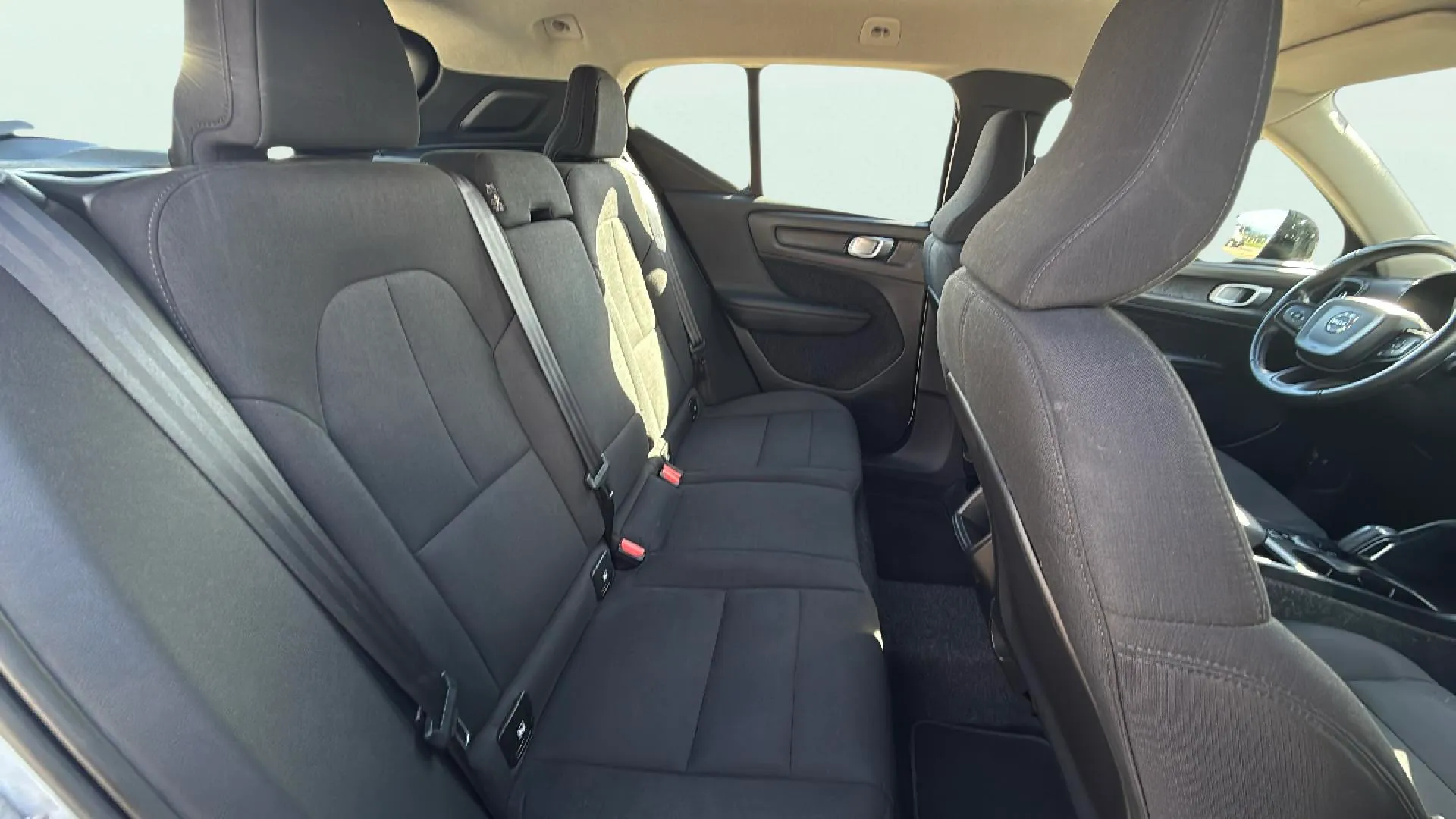 Volvo XC40 1.5 T3 Momentum - foto 14