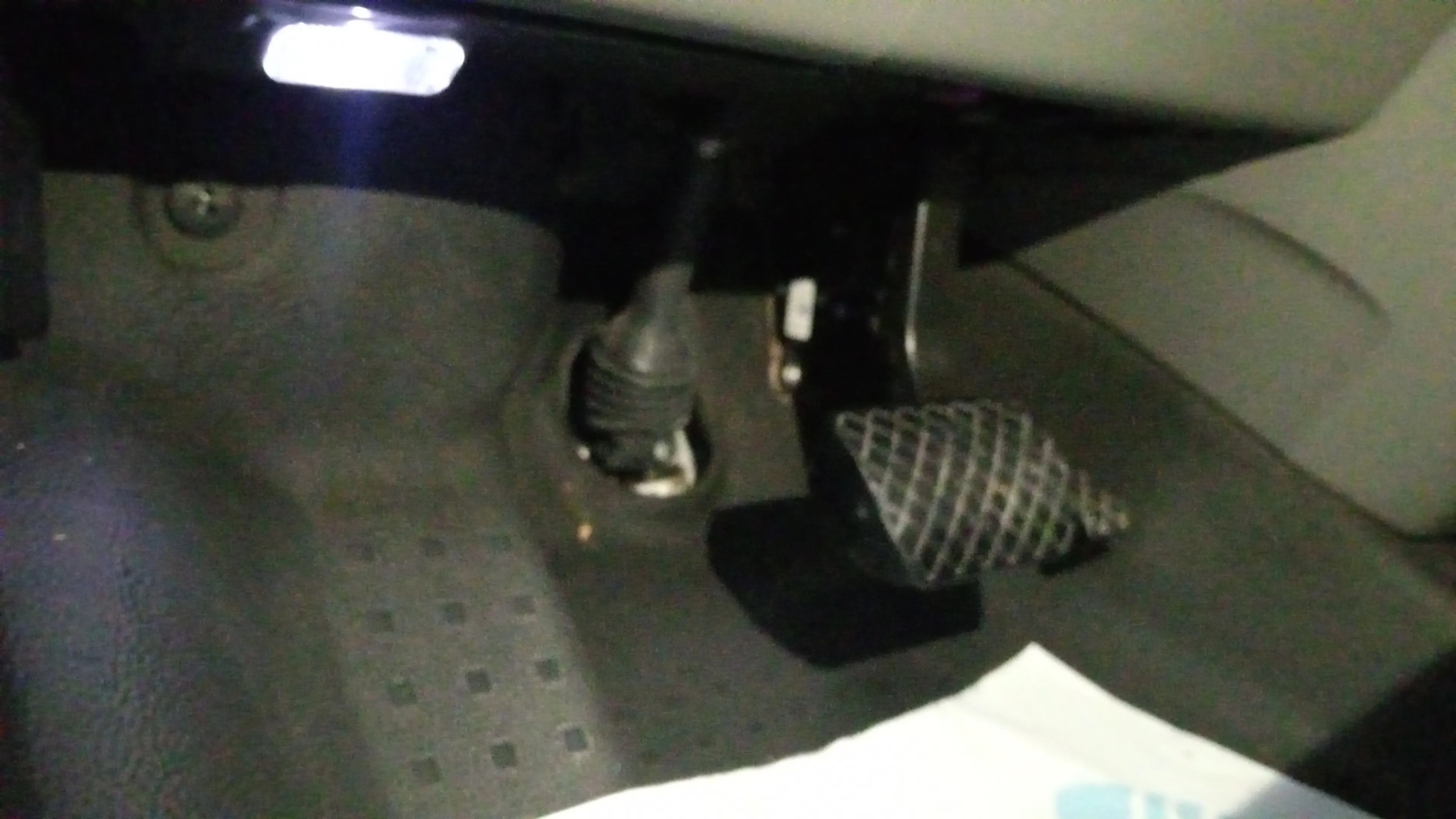 Volkswagen Caravelle Origin Corta 2.0 TDI BMT DSG - foto 20