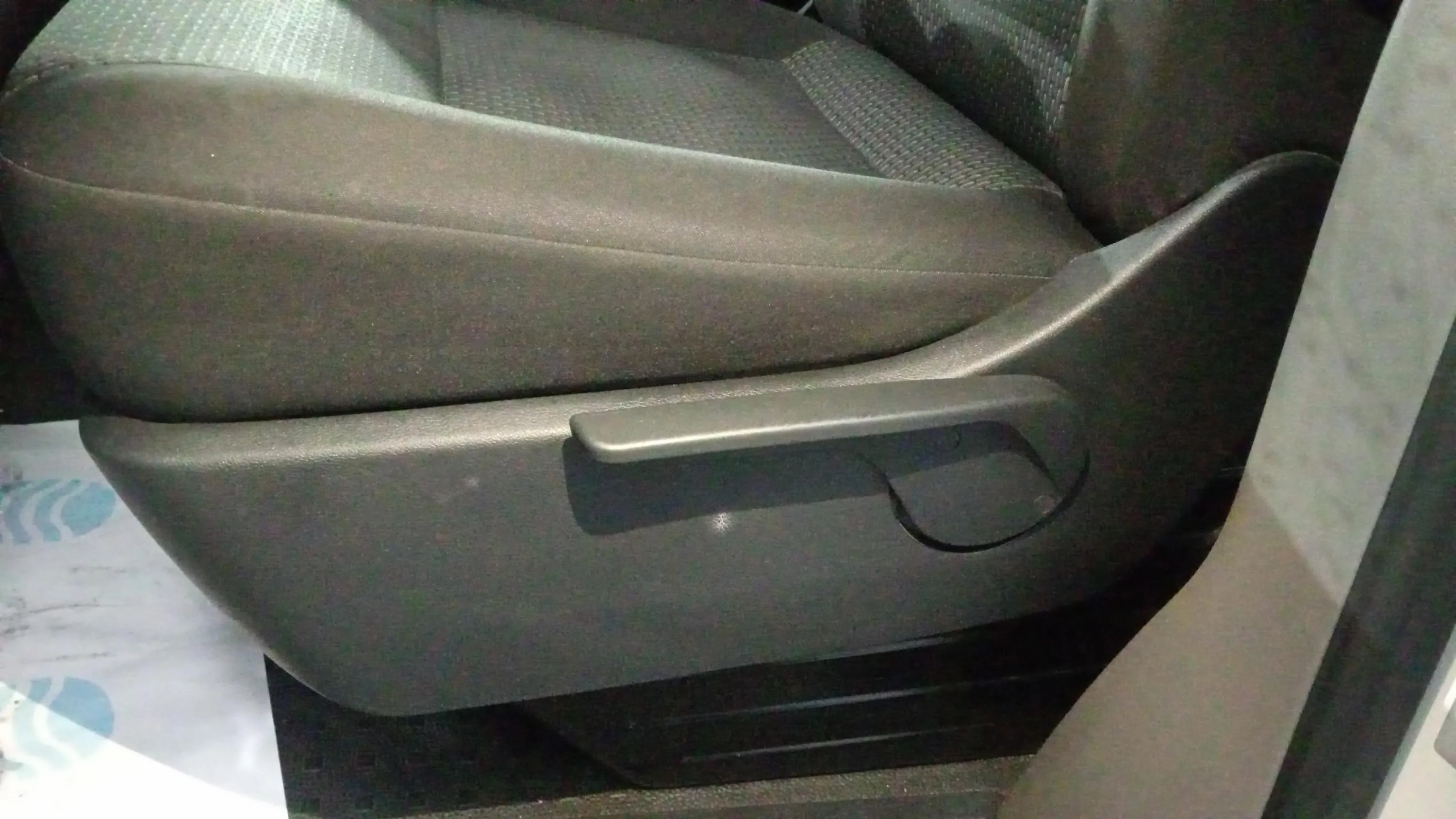 Volkswagen Caravelle Origin Corta 2.0 TDI BMT DSG - foto 22