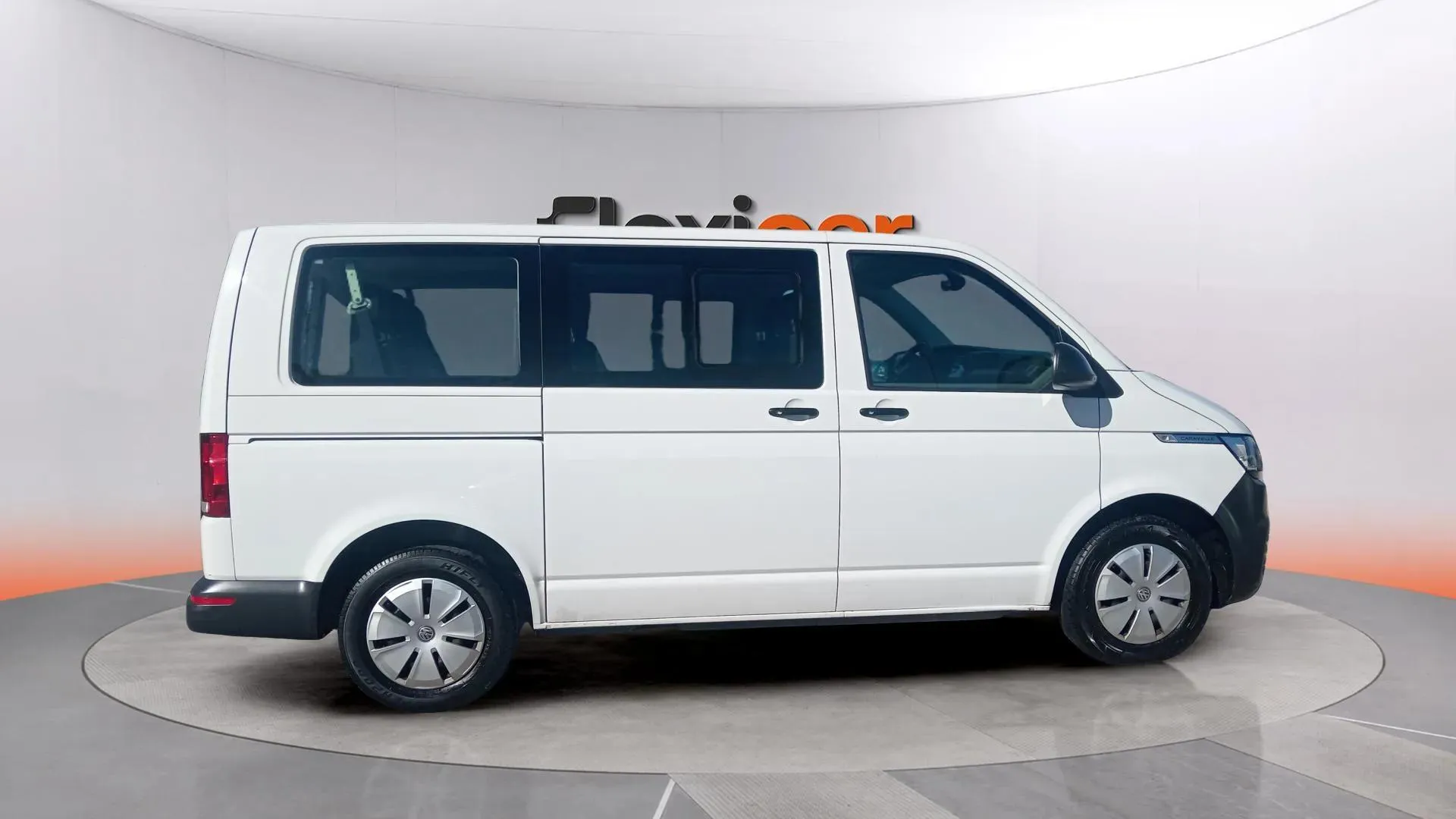 Volkswagen Caravelle Origin Corta 2.0 TDI BMT DSG - foto 3