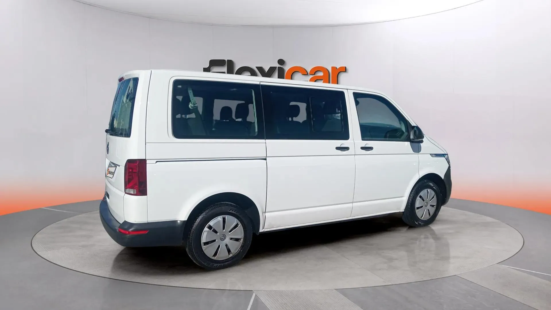 Volkswagen Caravelle Origin Corta 2.0 TDI BMT DSG - foto 6