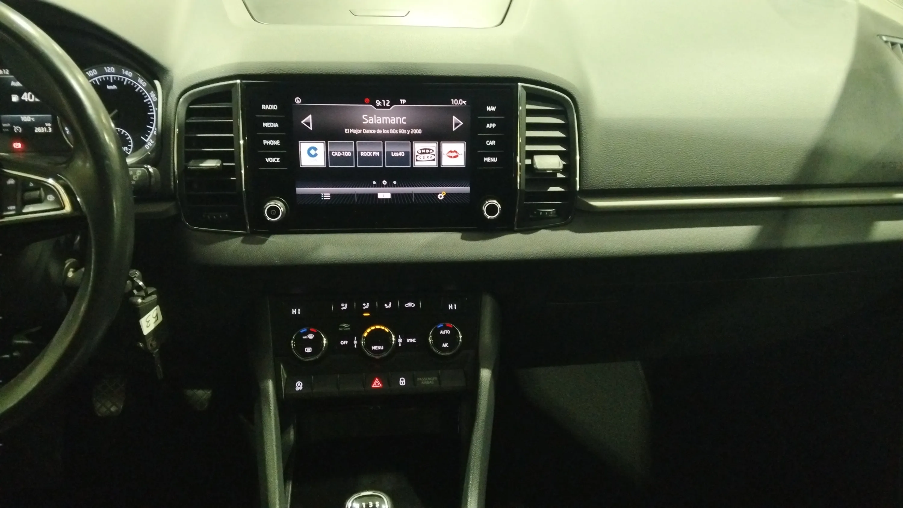 Škoda Karoq 1.0 TSI Ambition - foto 20
