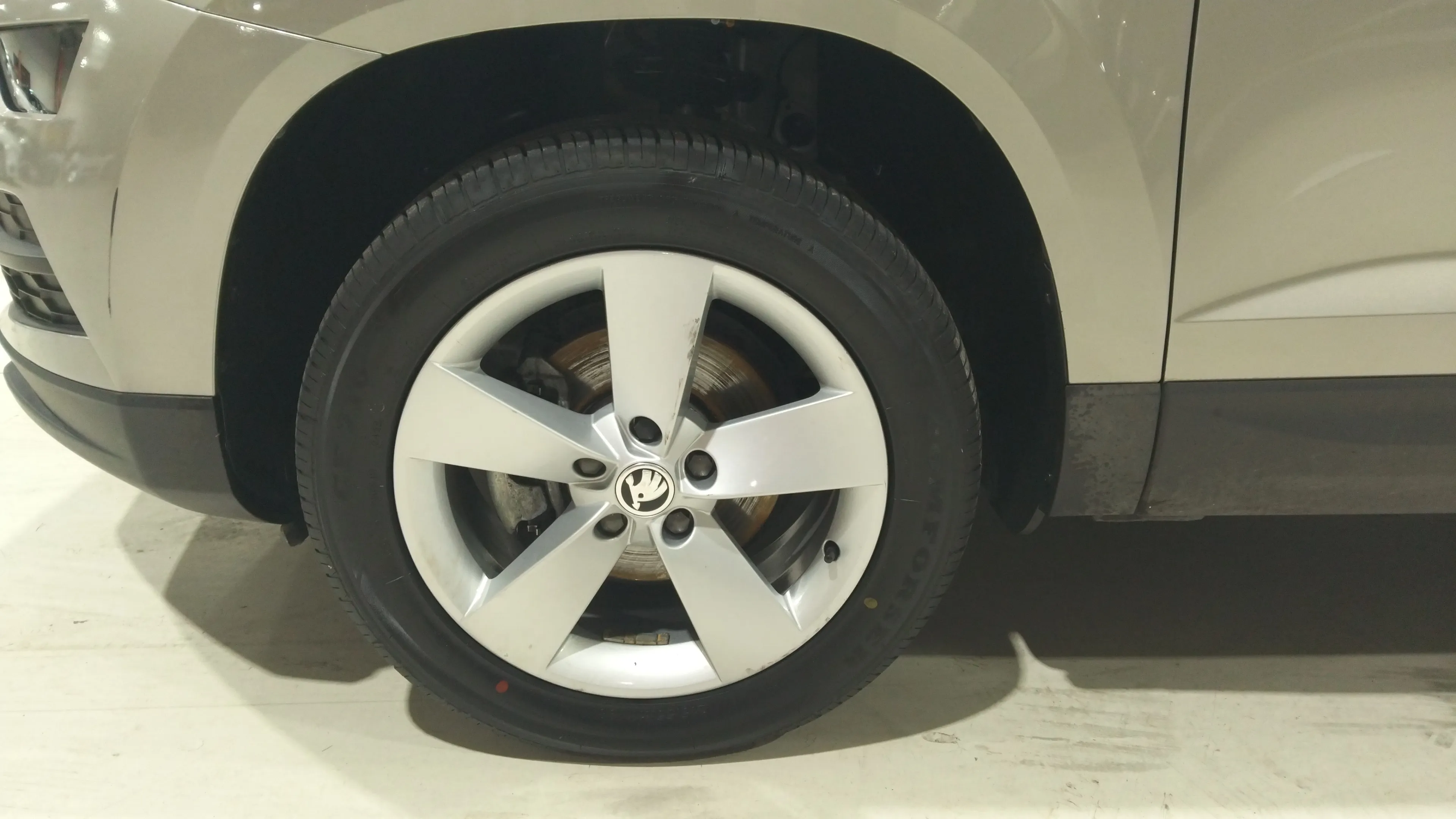 Škoda Karoq 1.0 TSI Ambition - foto 29