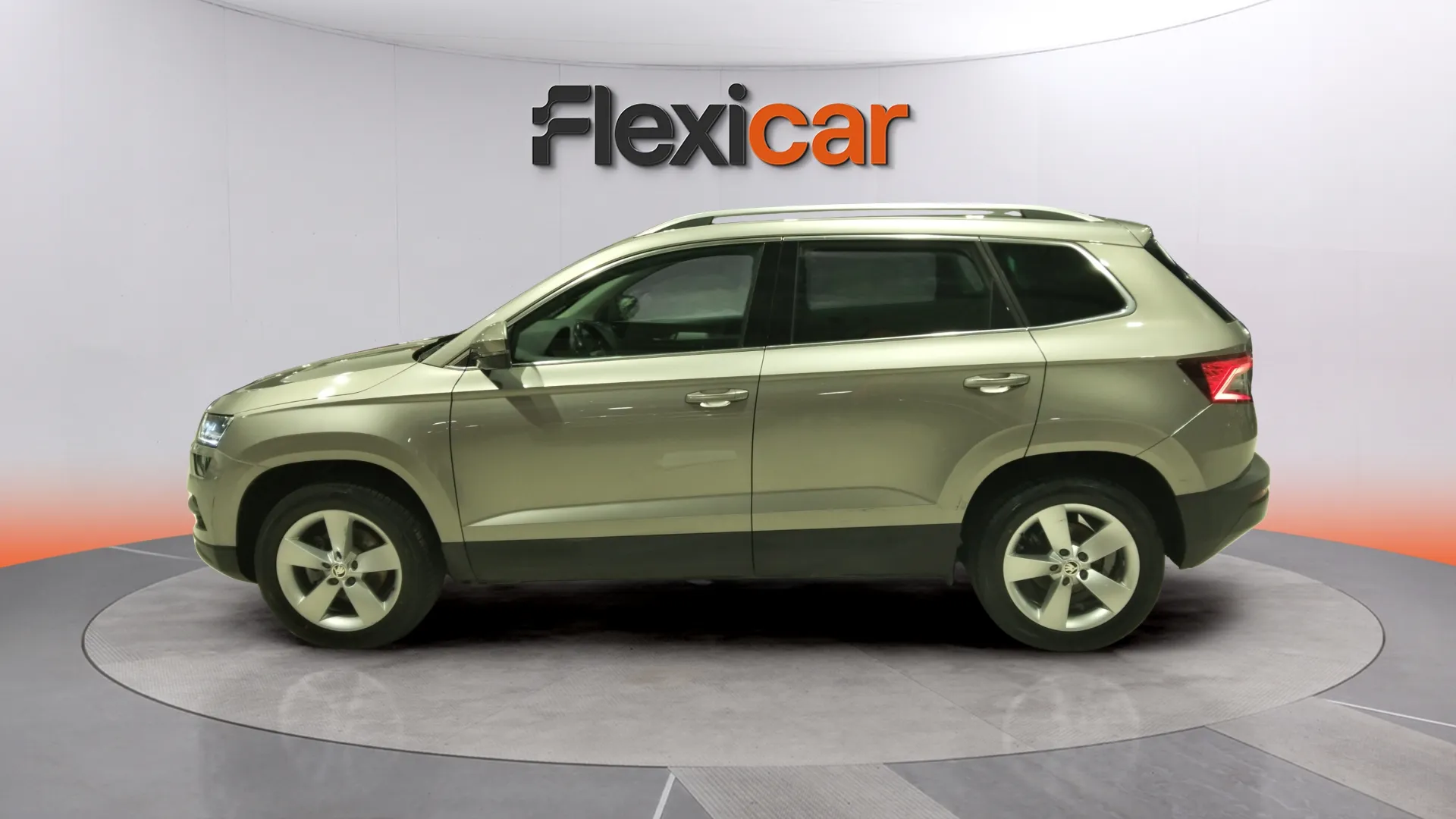 Škoda Karoq 1.0 TSI Ambition - foto 5