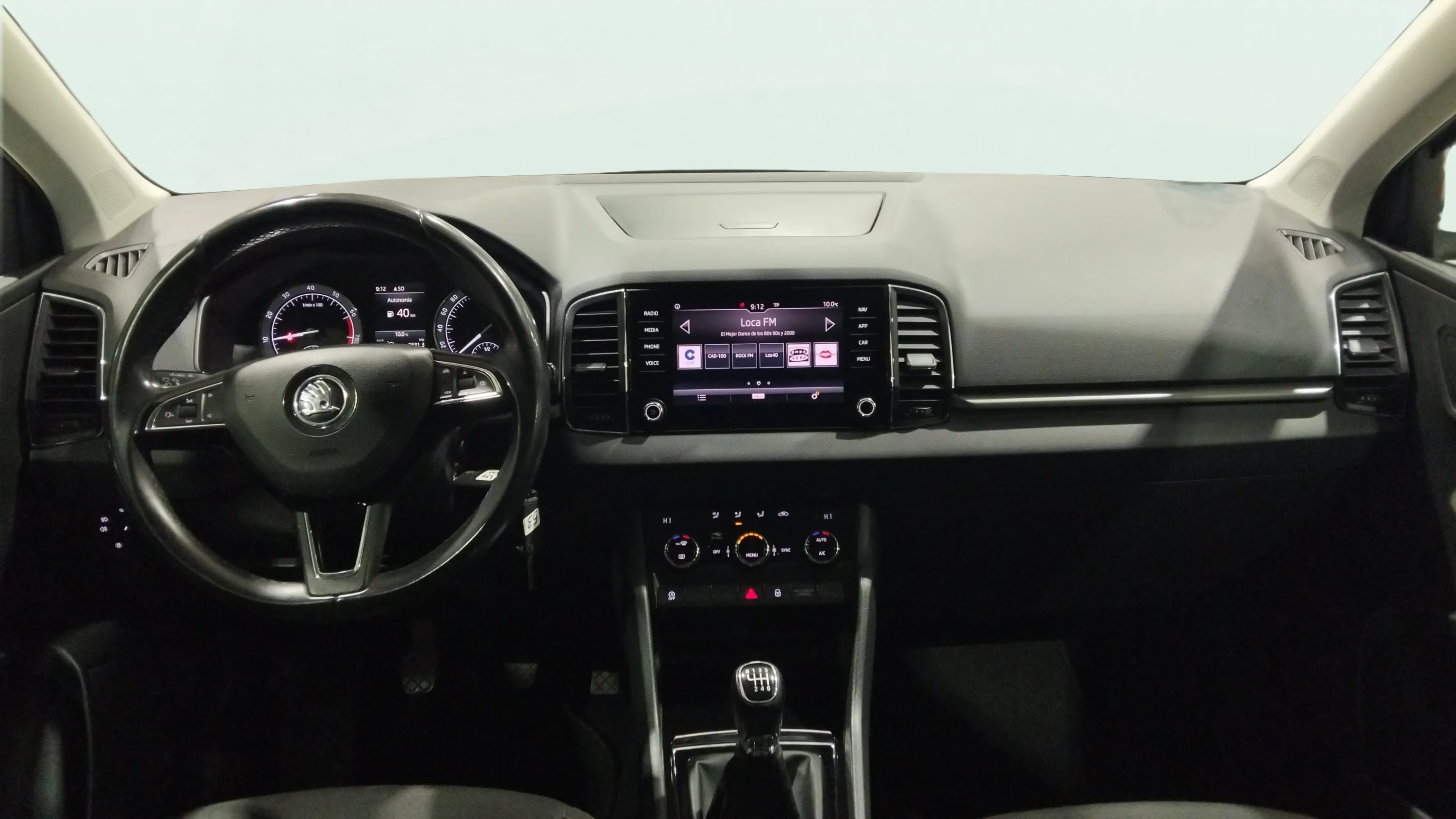 Škoda Karoq 1.0 TSI Ambition - foto 27