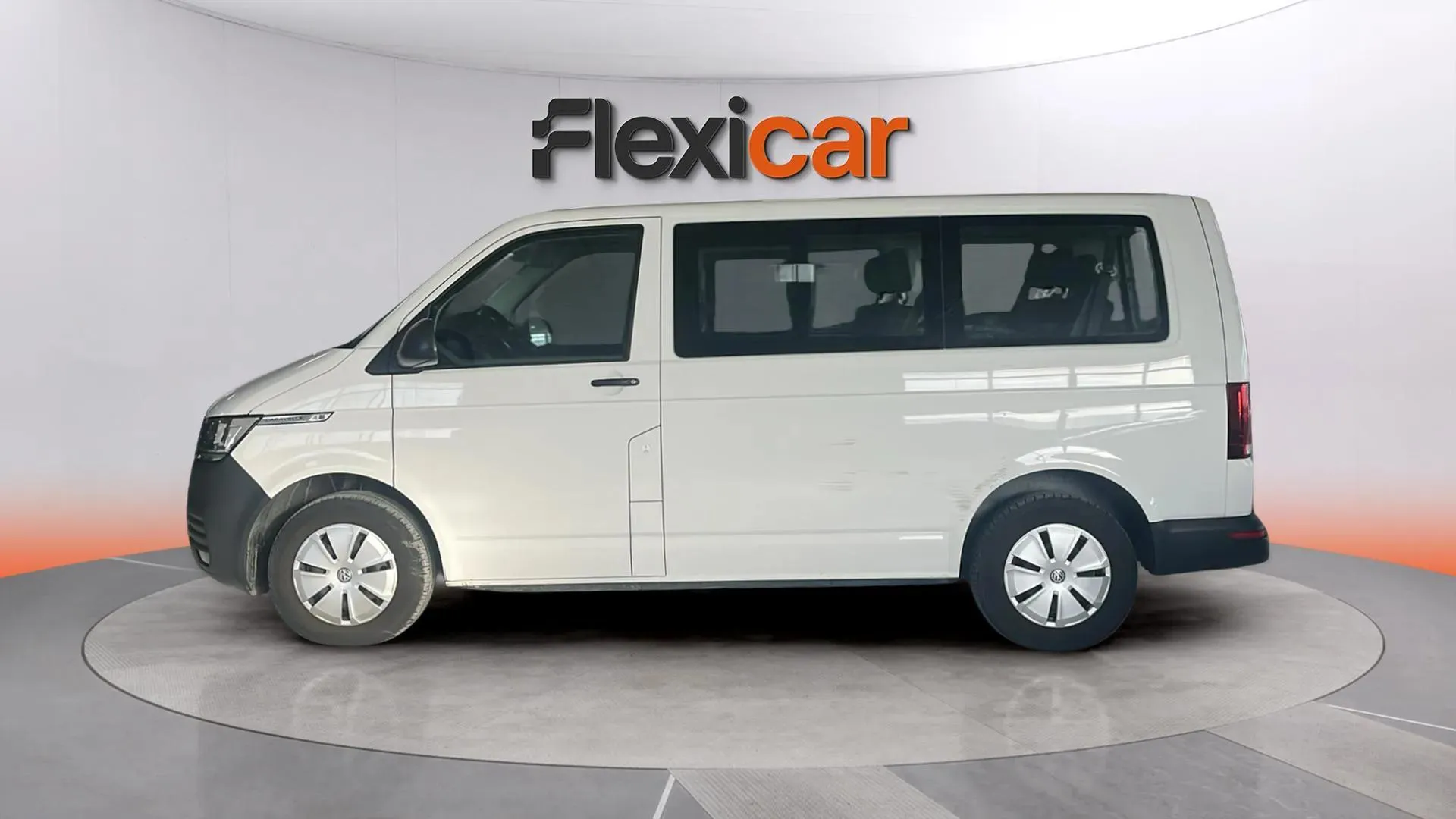 Volkswagen Caravelle Origin Corta 2.0 TDI BMT DSG - foto 4