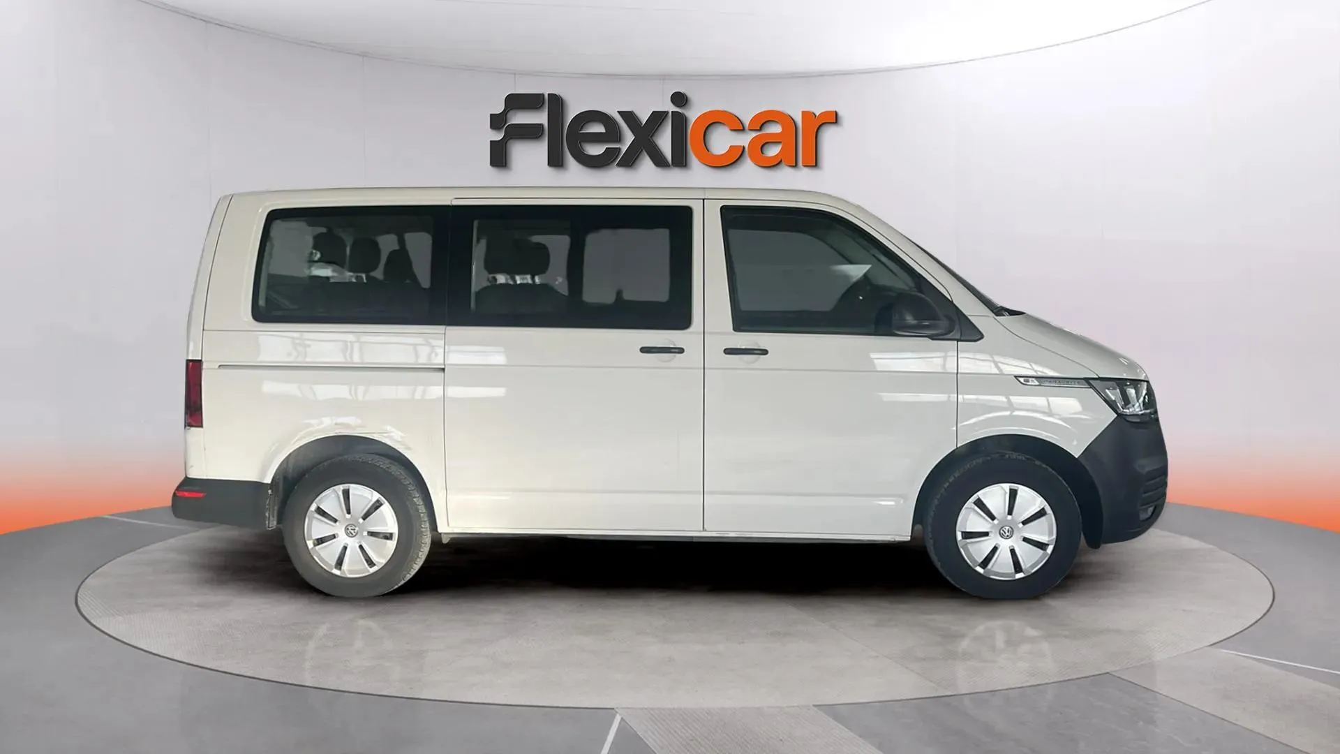 Volkswagen Caravelle Origin Corta 2.0 TDI BMT DSG - foto 3