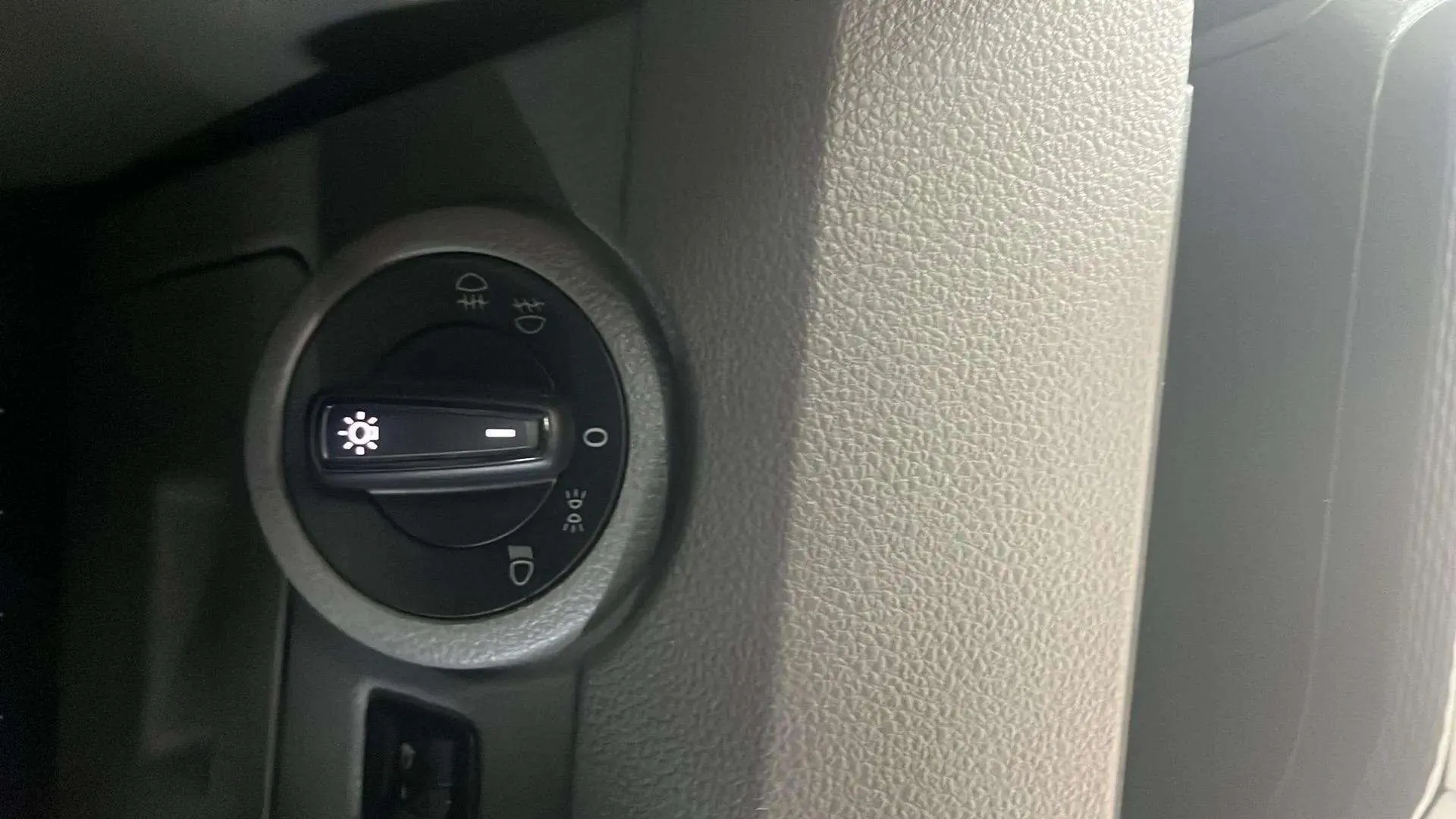 Volkswagen Caravelle Origin Corta 2.0 TDI BMT DSG - foto 18