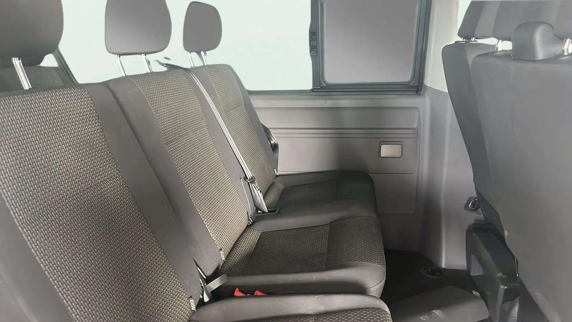 Volkswagen Caravelle Origin Corta 2.0 TDI BMT DSG - foto 22